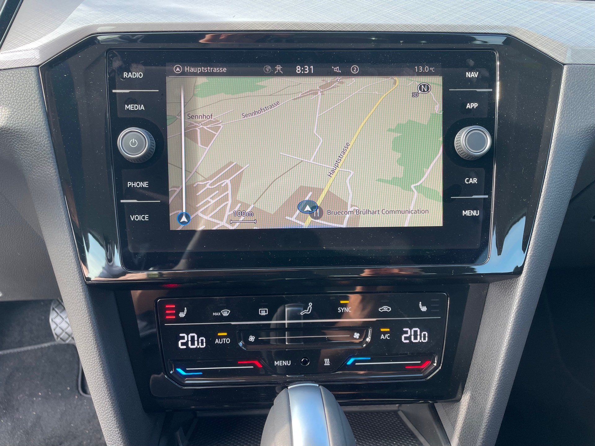 VW Passat 1.5 TSI Business-image-15