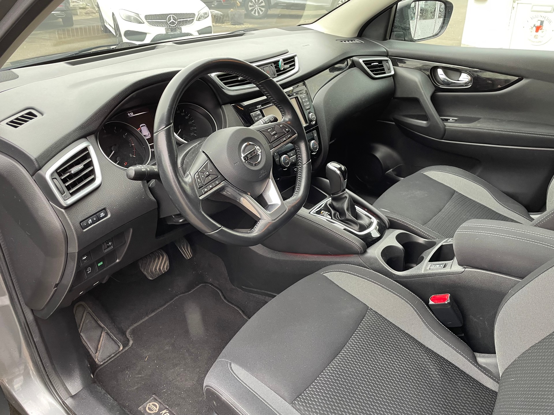 NISSAN Qashqai 1.2 DIG-T acenta-image-4