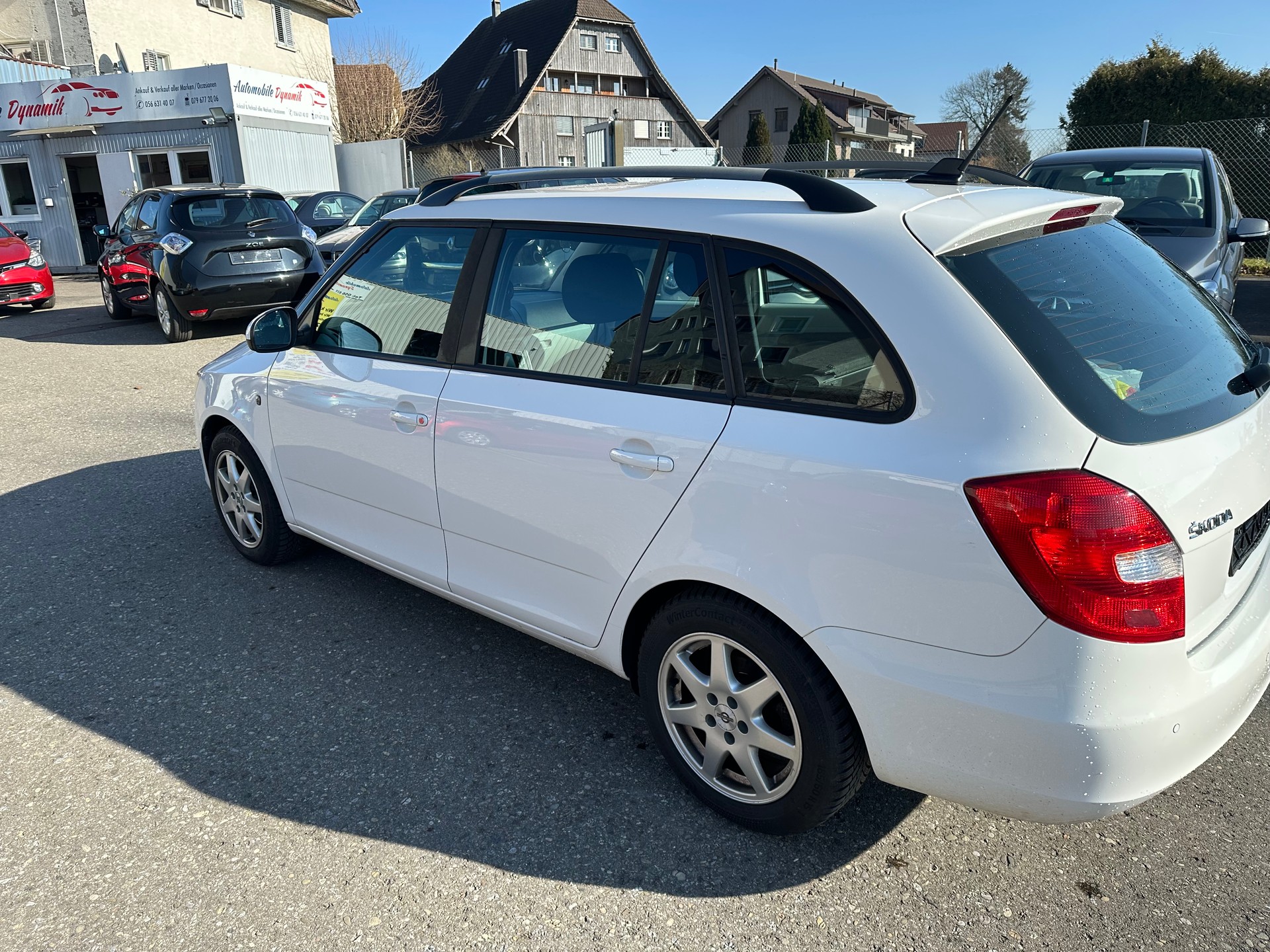 SKODA Fabia 1.2 TDI Greenline-image-4