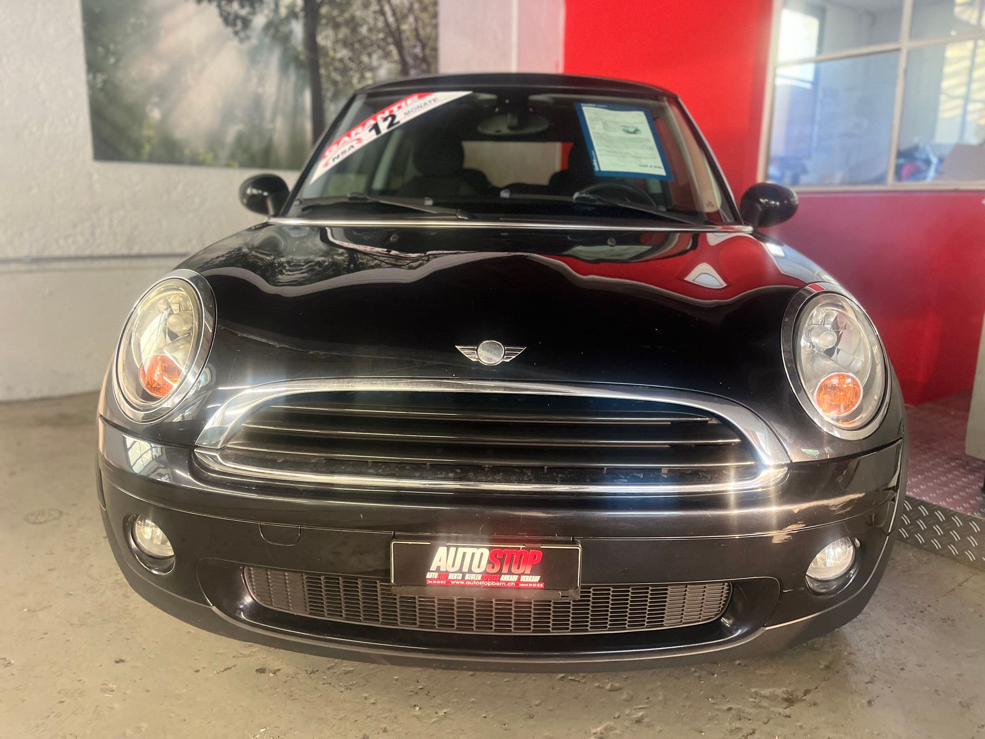 MINI One-image-2