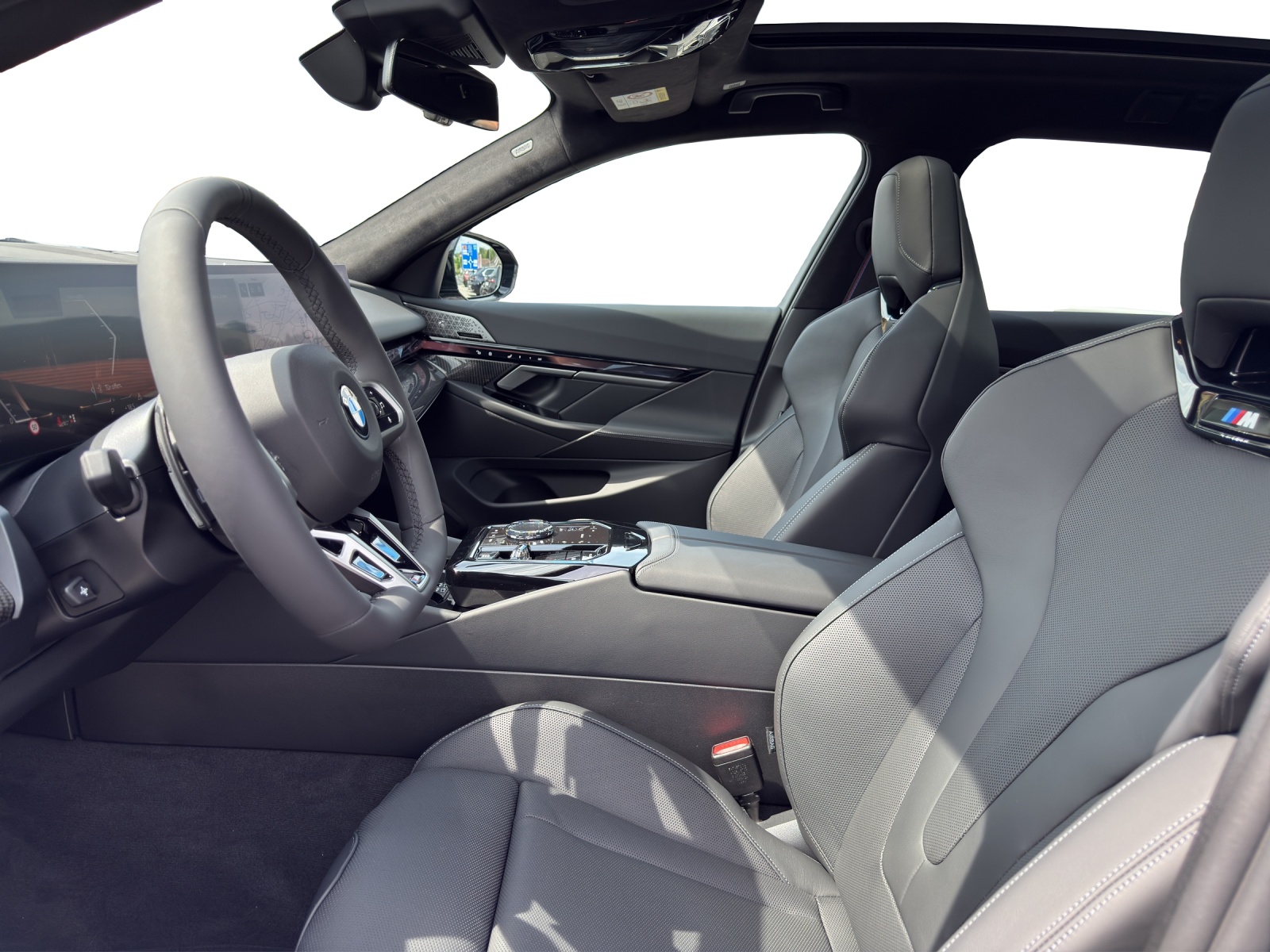 BMW 540d xDrive 48V Touring M Sport Pro Steptronic-image-8