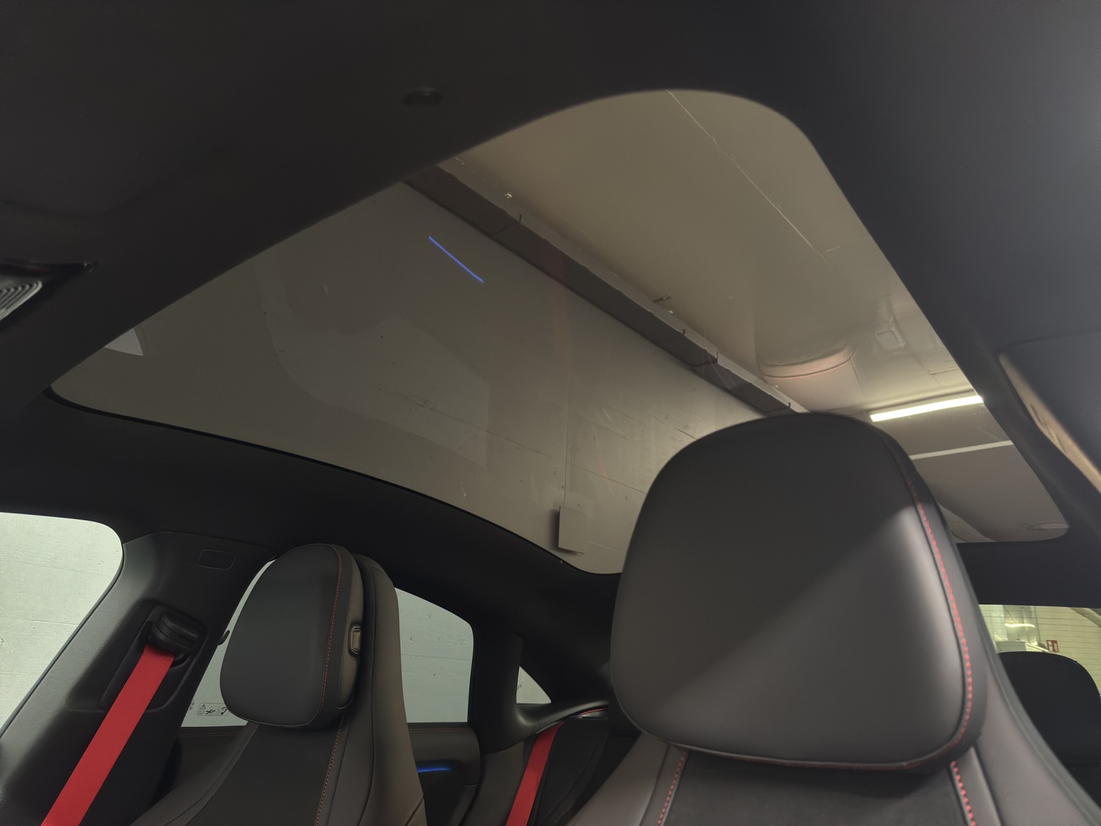MERCEDES-BENZ CLA 350 AMG Line 4Matic EQ Technology-image-15