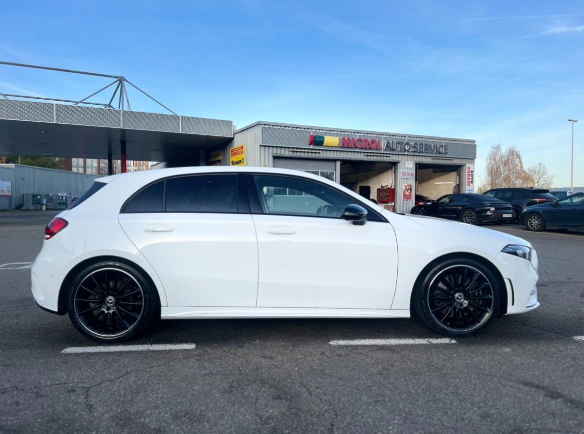 MERCEDES-BENZ A 250 4Matic AMG Line 4Matic 7G-DCT-image-10