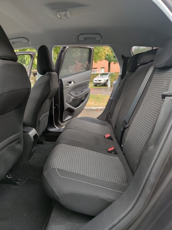 PEUGEOT 308 SW-image-1