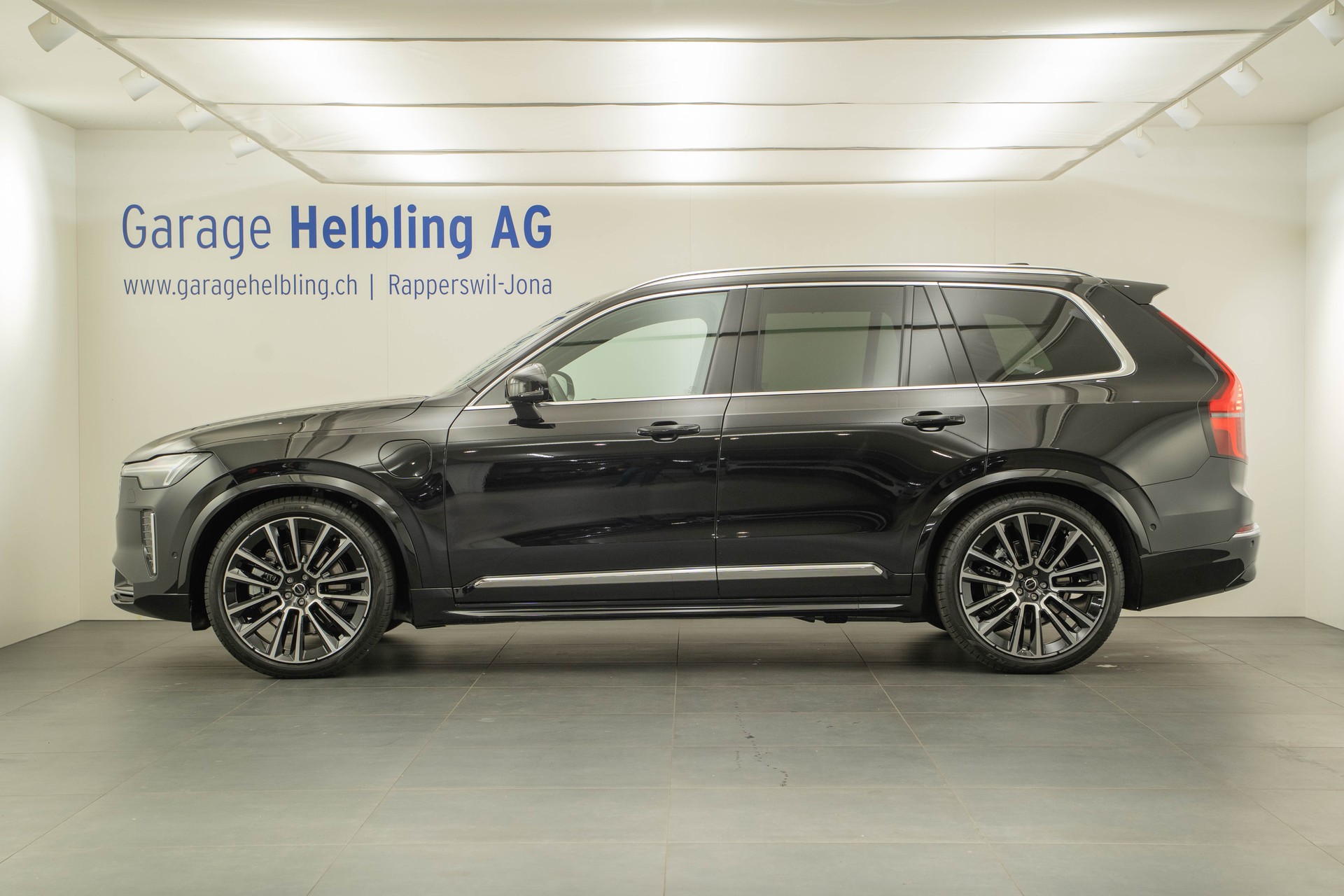 VOLVO XC90 2.0 T8 TE Ultra Bright eAWD-image-2