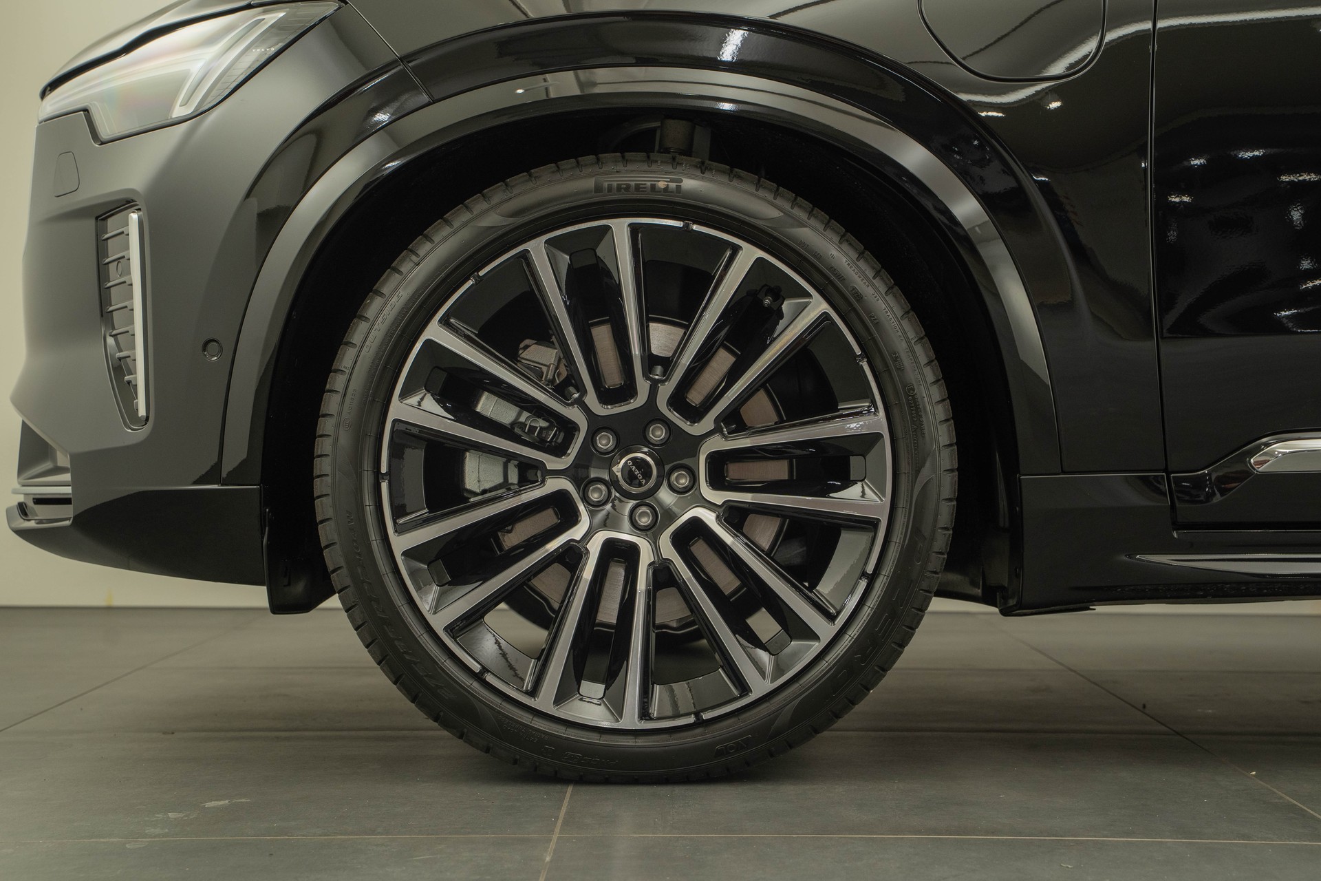 VOLVO XC90 2.0 T8 TE Ultra Bright eAWD-image-15