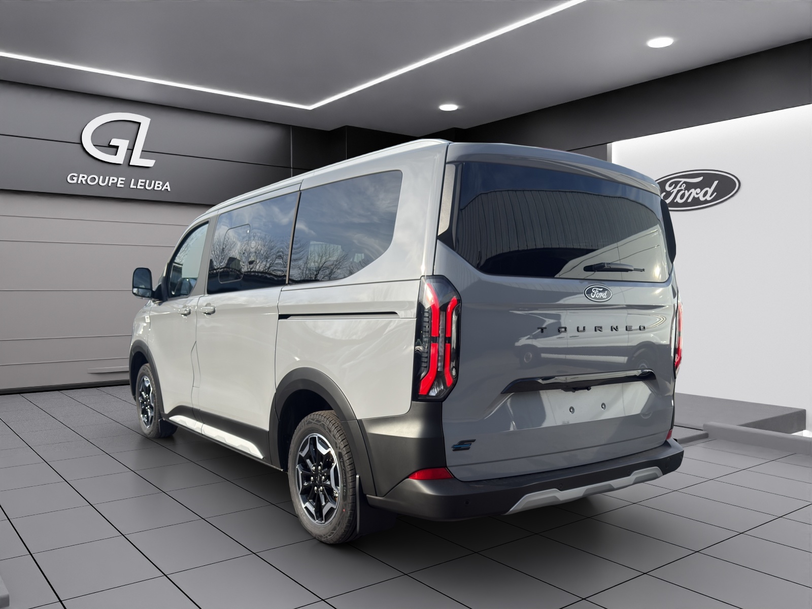 Image FORD TOURNEO-CUSTOM Tourneo Bus 340 L1H1 65kWh Active