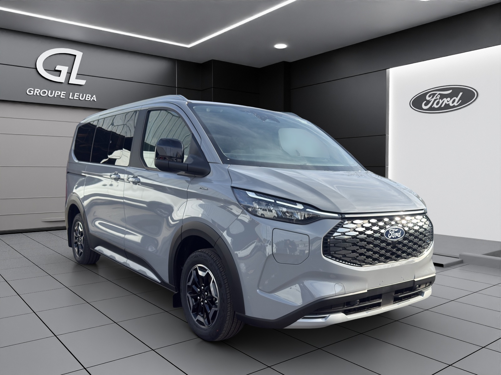 Photo FORD TOURNEO-CUSTOM Tourneo Bus 340 L1H1 65kWh Active