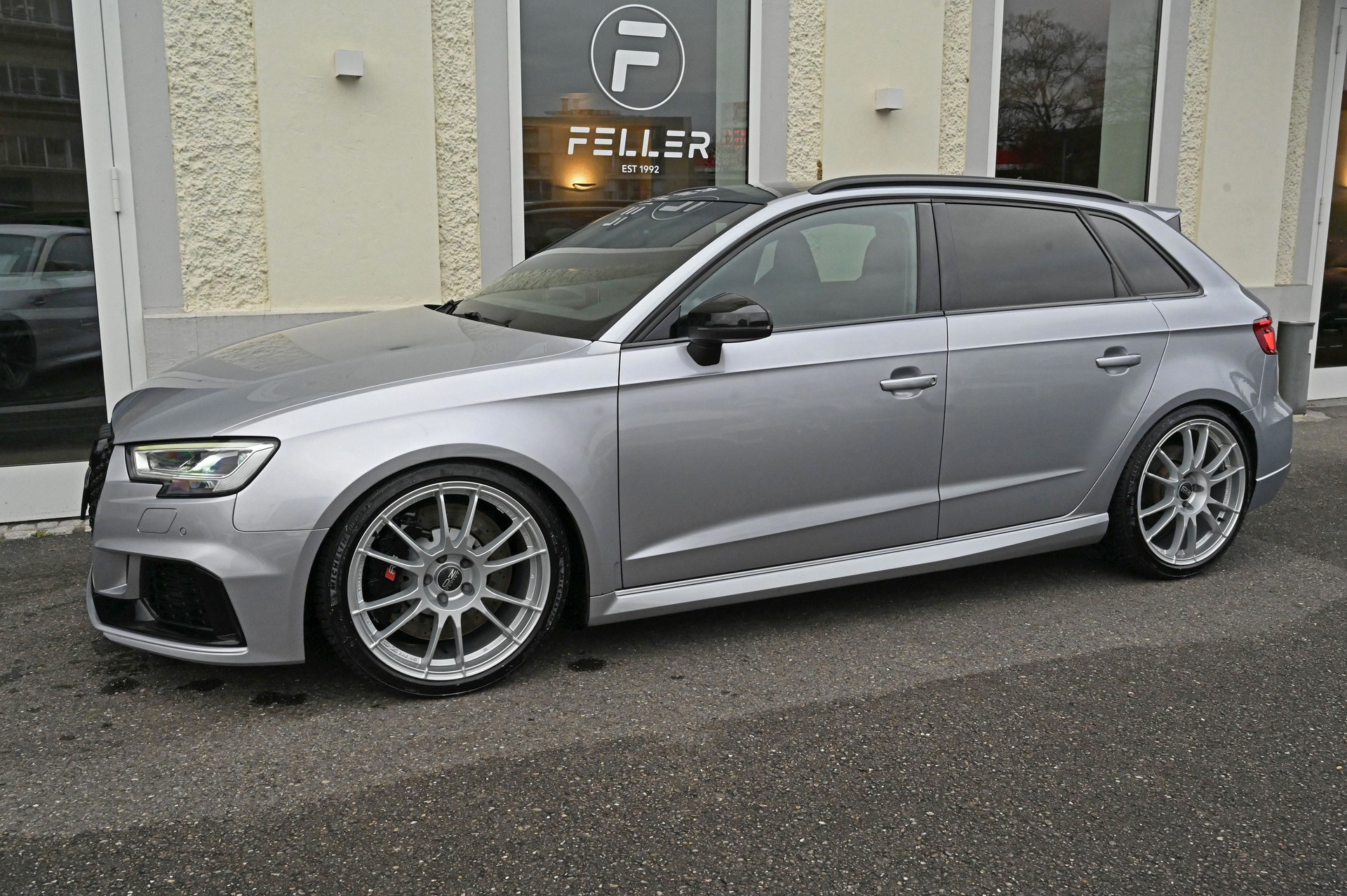 AUDI RS3 "APR 555 Kit" Sportback 2.5 TSI quattro S-tronic-image-2