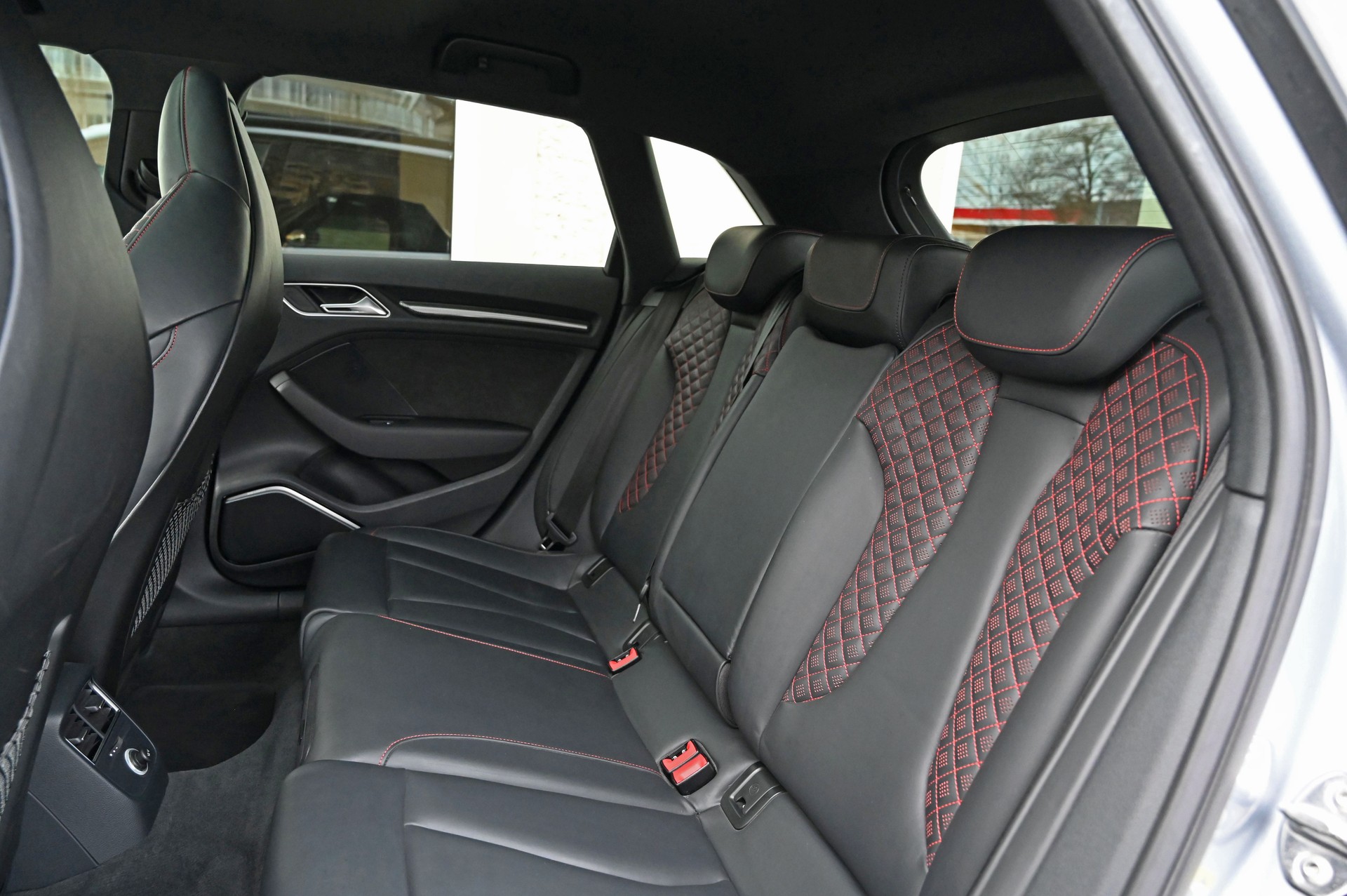 AUDI RS3 "APR 555 Kit" Sportback 2.5 TSI quattro S-tronic-image-13