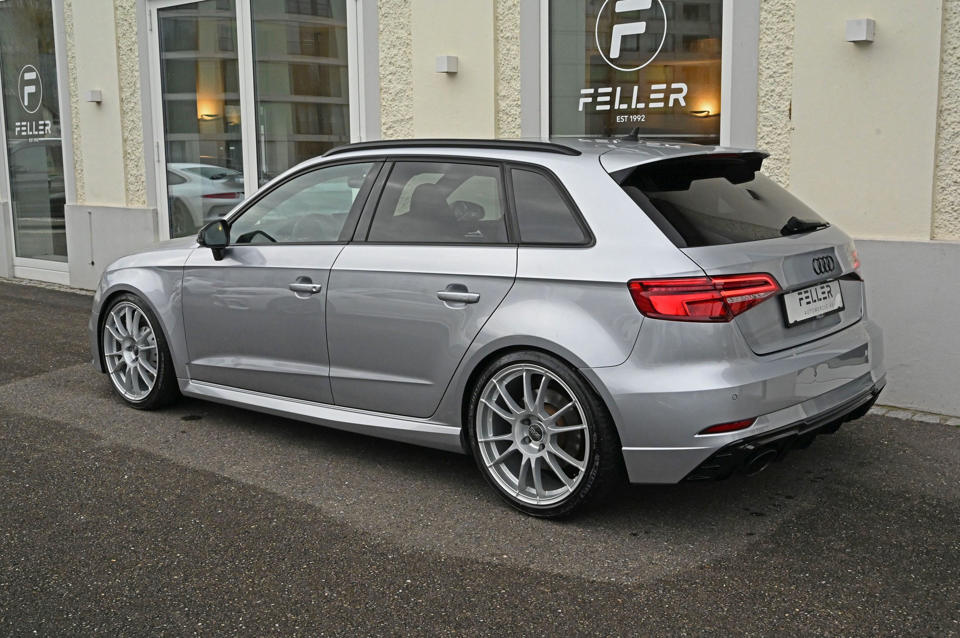 AUDI RS3 "APR 555 Kit" Sportback 2.5 TSI quattro S-tronic-image-7