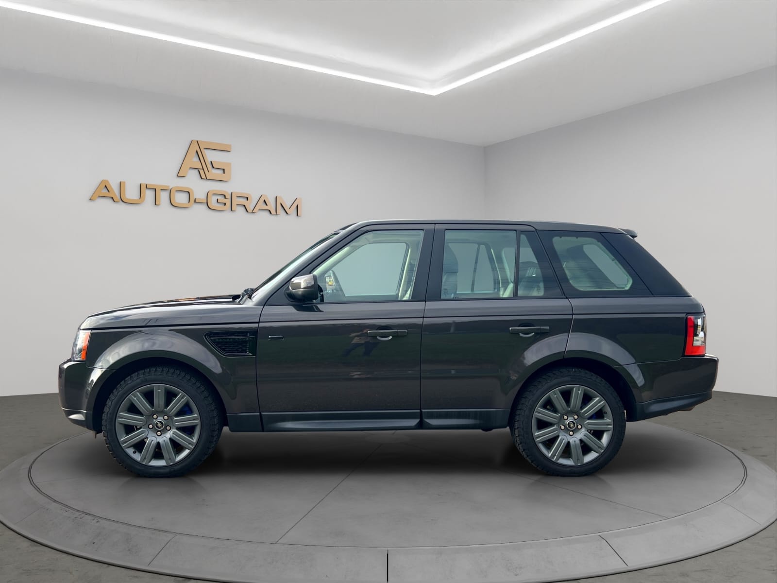 LAND ROVER Range Rover Sport 3.0 TDV6 Autobiography Automatic-image-1