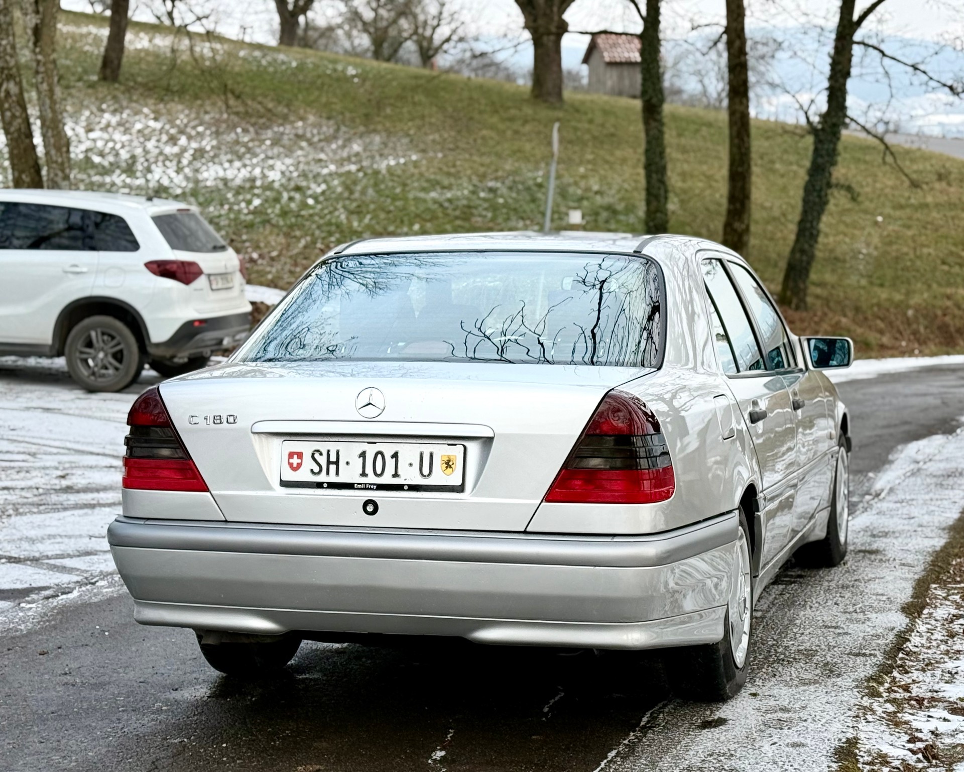 MERCEDES-BENZ C 180 Esprit-image-14