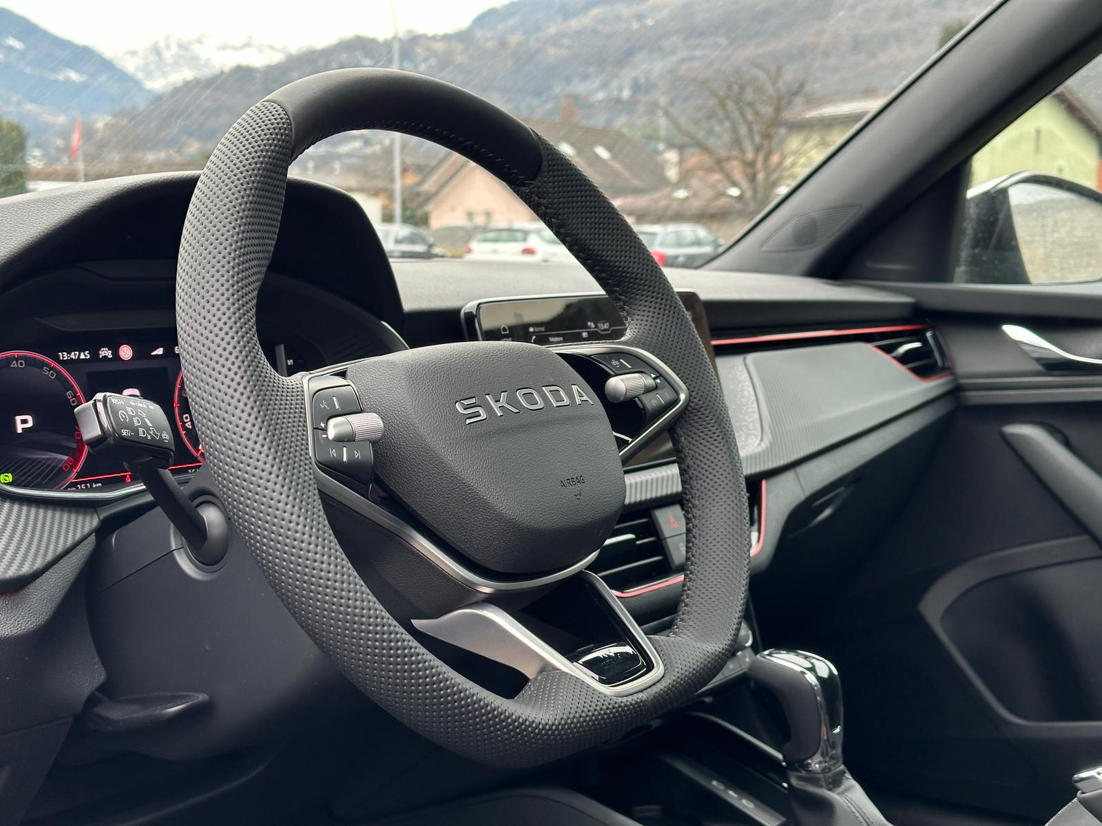 SKODA Kamiq 1.5 TSI Monte Carlo DSG-image-11
