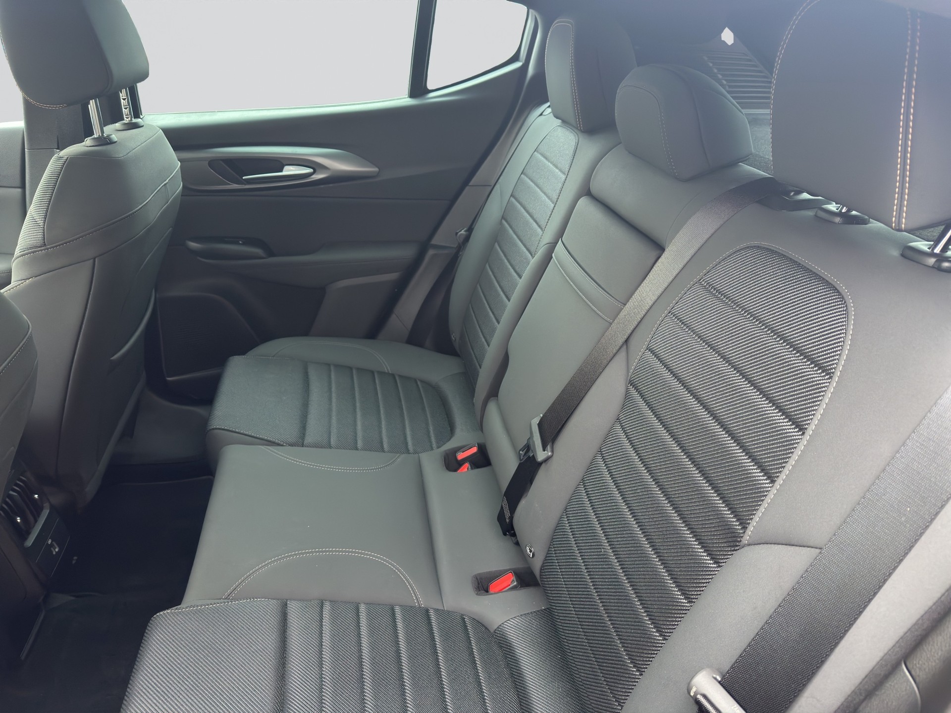 ALFA ROMEO Tonale 1.3 Plug-in-Hybrid Q4 Ti Edition-image-7