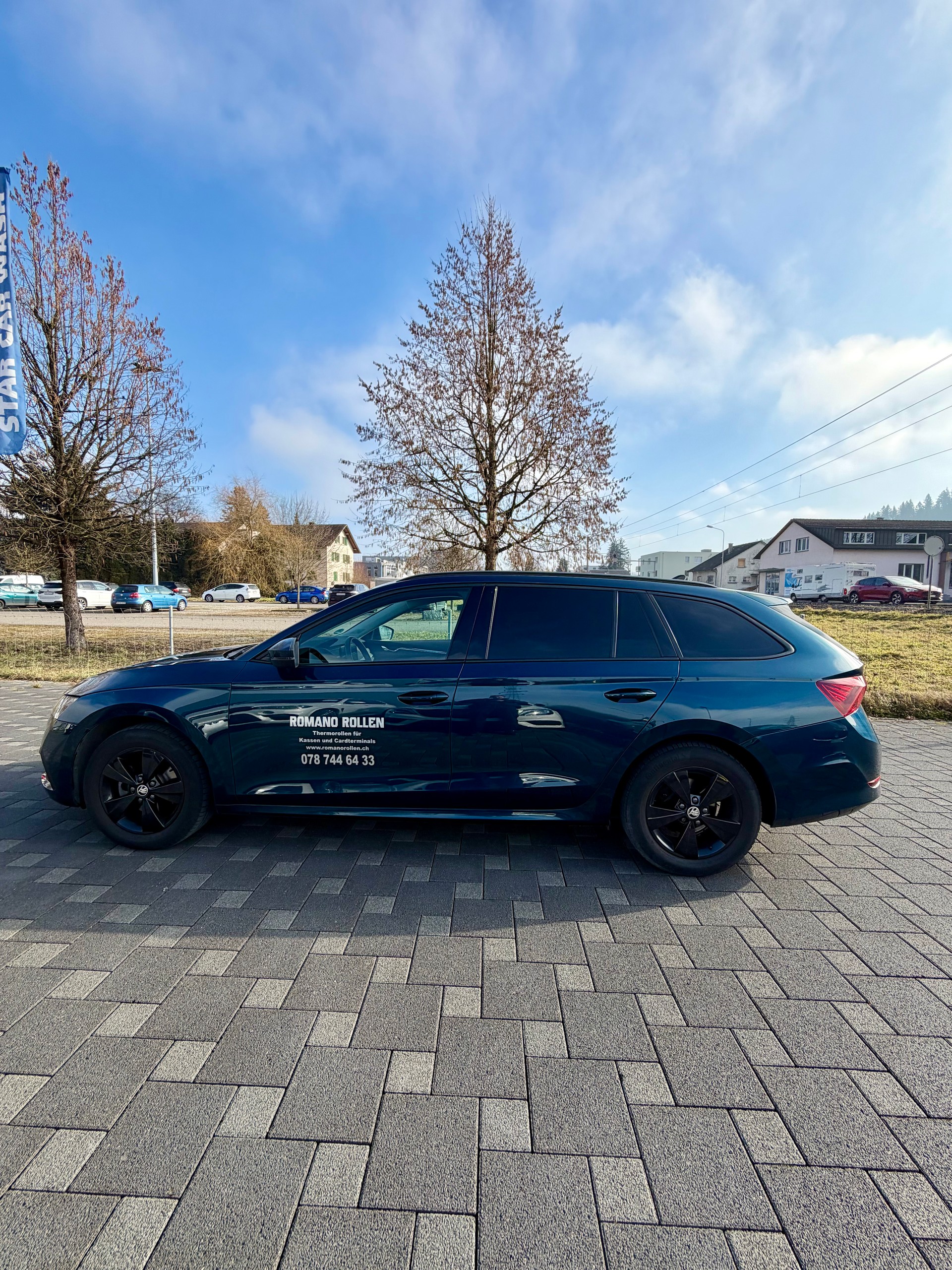 SKODA Octavia Combi 2.0 TDI DSG Style-image-1