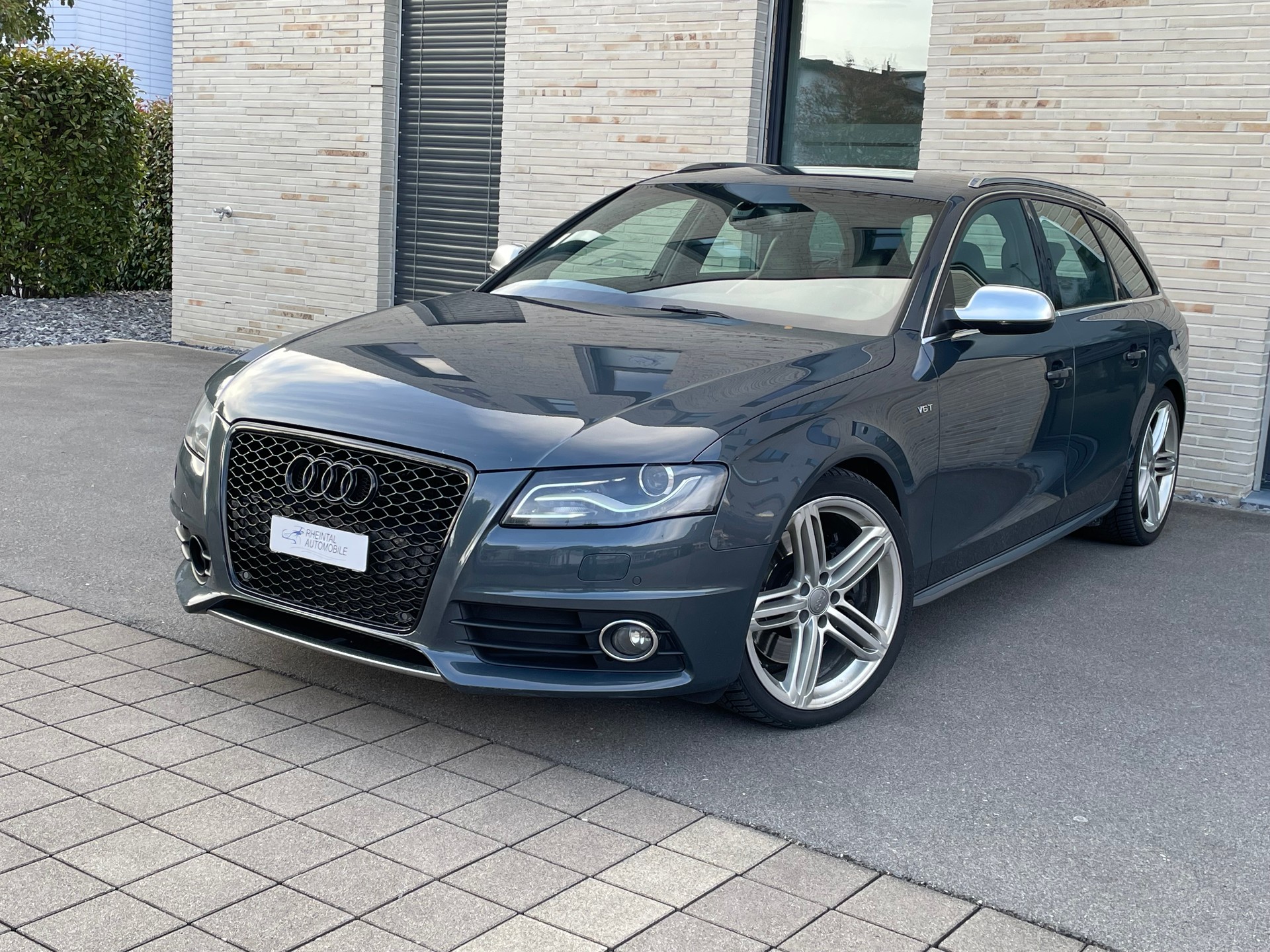 AUDI Audi S4 Avant 3.0 TFSI quattro-image-0