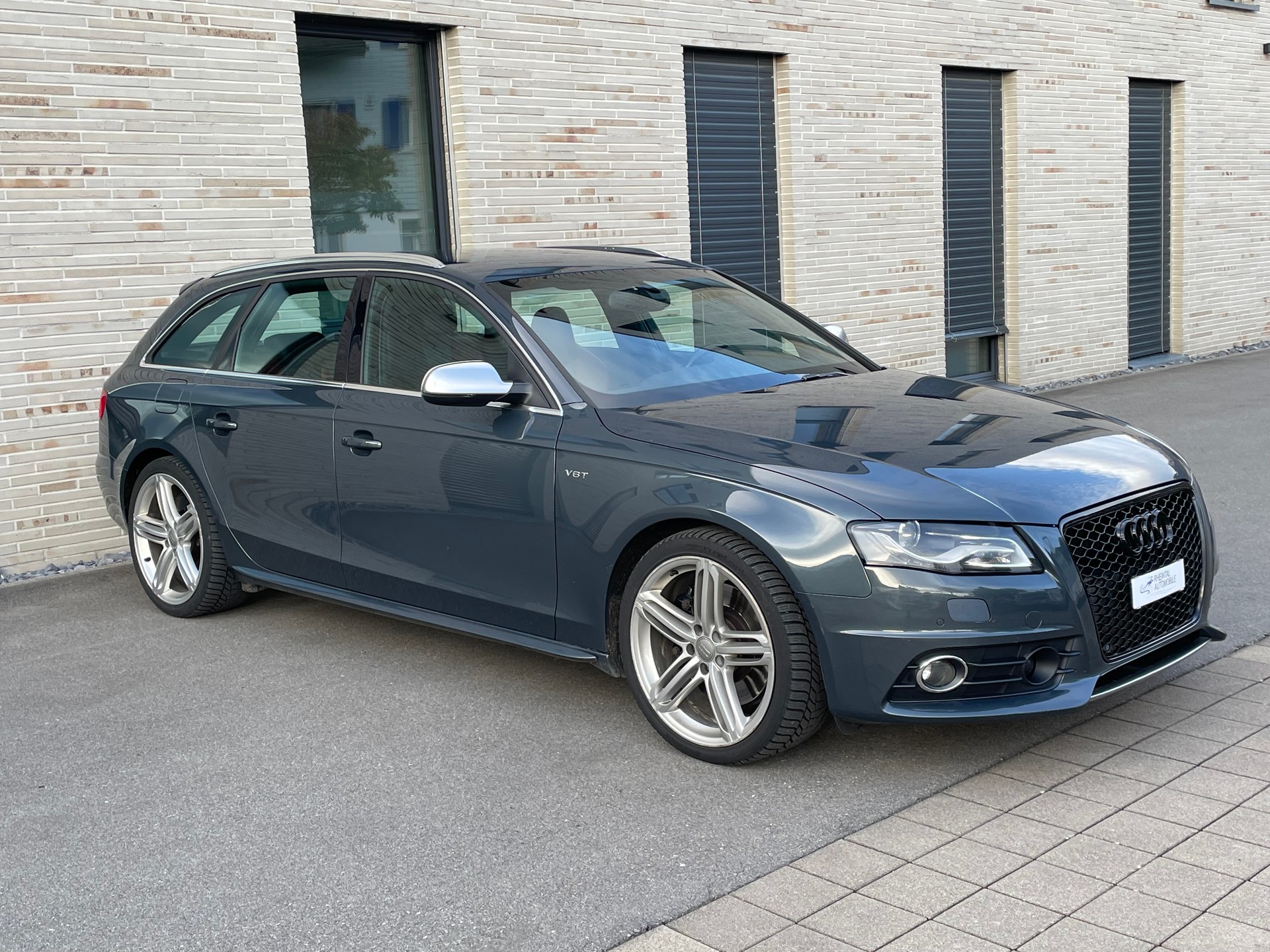 AUDI Audi S4 Avant 3.0 TFSI quattro-image-5