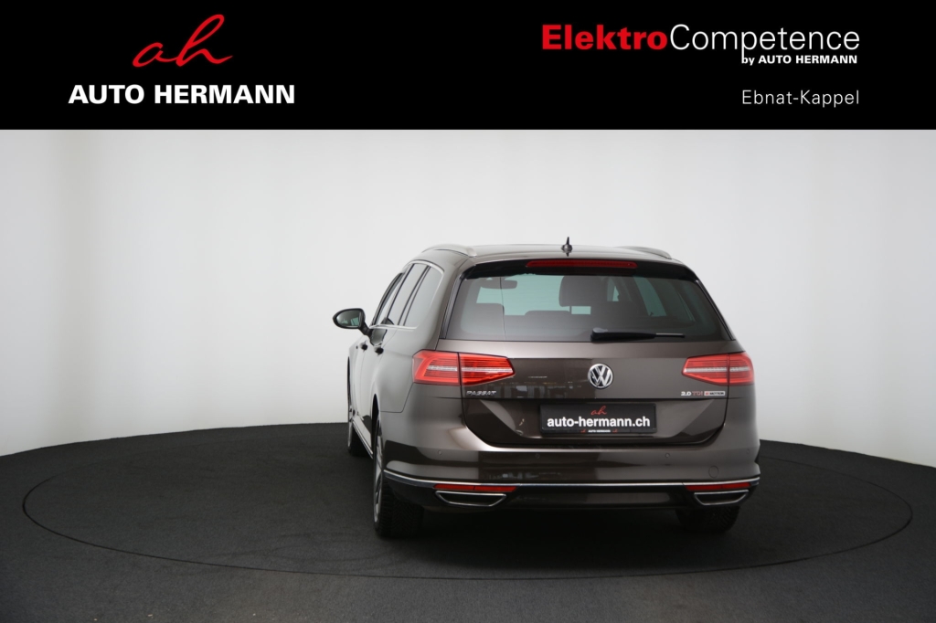 VW Passat 2.0 TDI Highline 4Motion-image-5