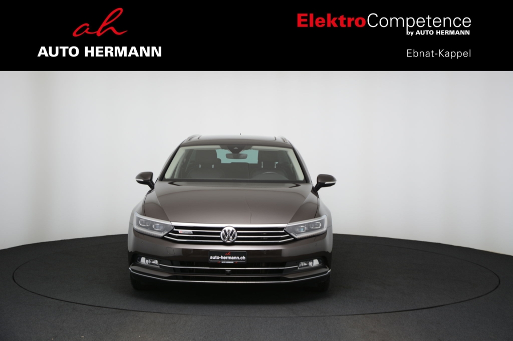 VW Passat 2.0 TDI Highline 4Motion-image-1