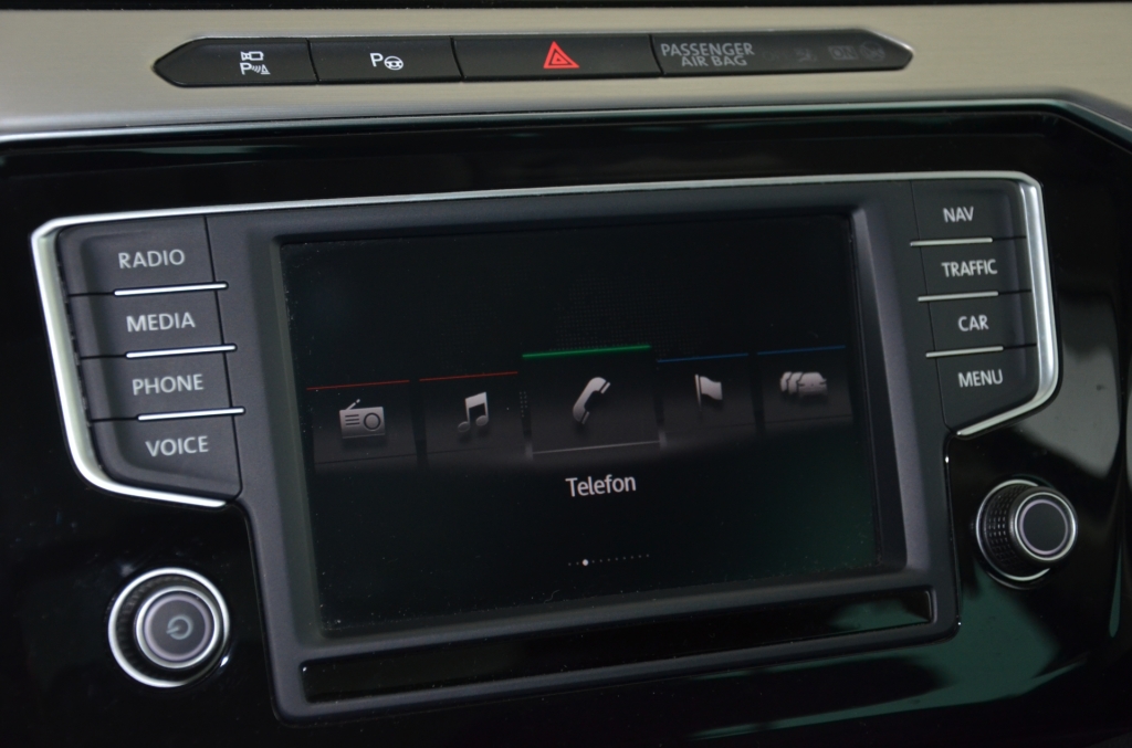VW Passat 2.0 TDI Highline 4Motion-image-17