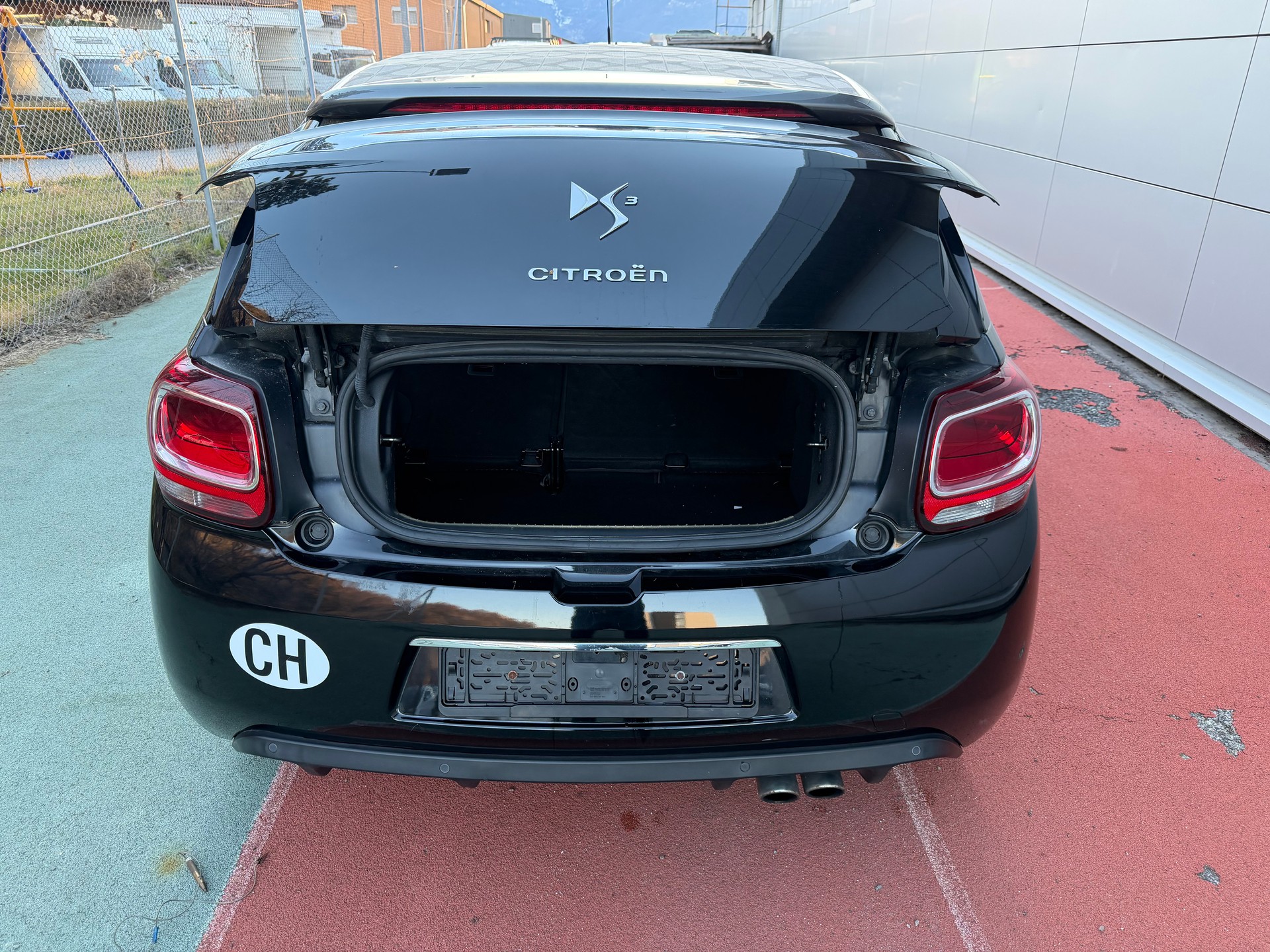 DS AUTOMOBILES DS3 Cabrio 1.6 THP SO Irresistible-image-10