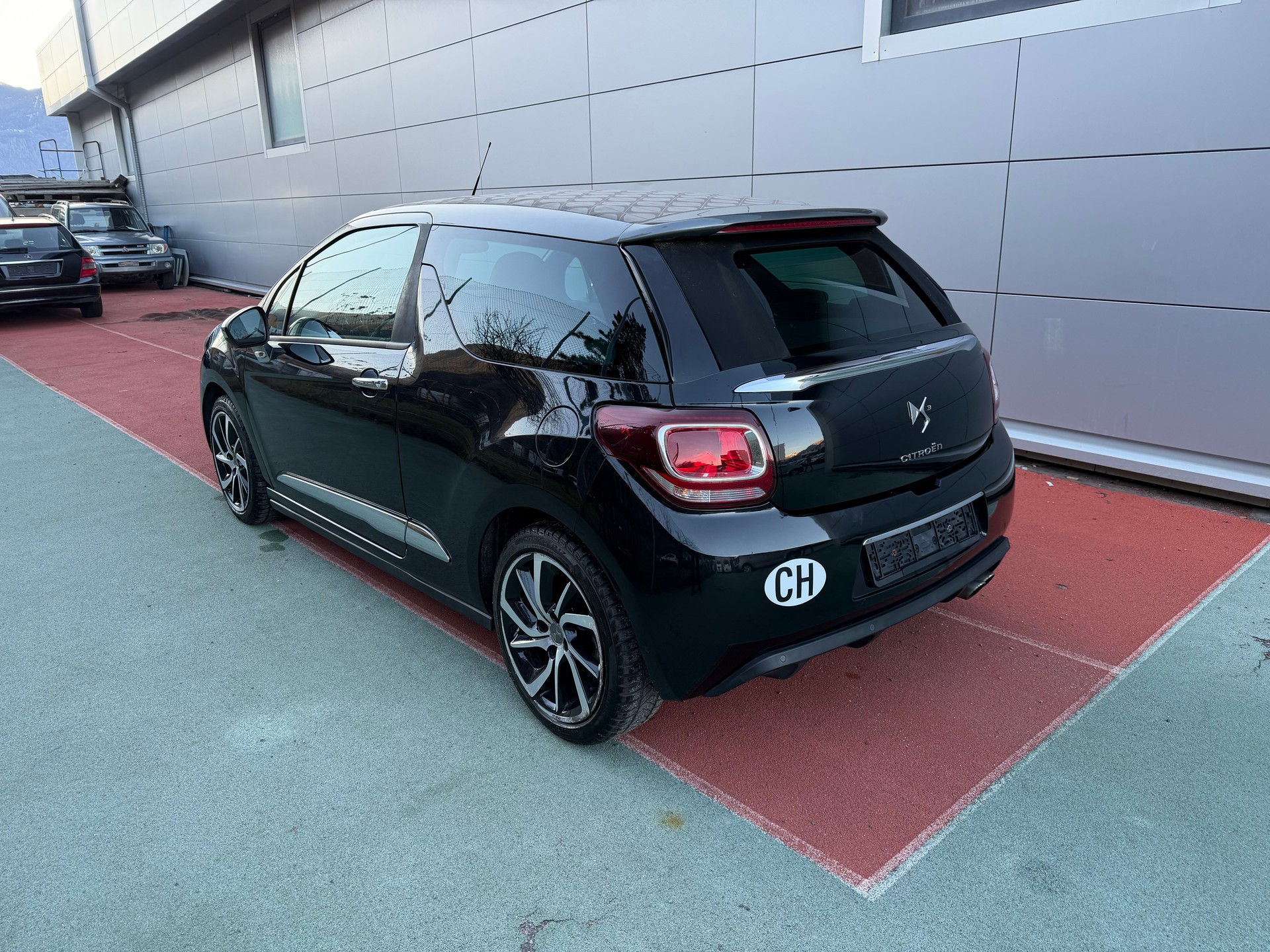 DS AUTOMOBILES DS3 Cabrio 1.6 THP SO Irresistible-image-4