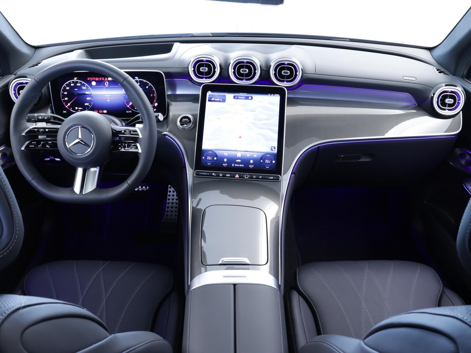 MERCEDES-BENZ GLC 300 d AMG Line 4matic-image-4