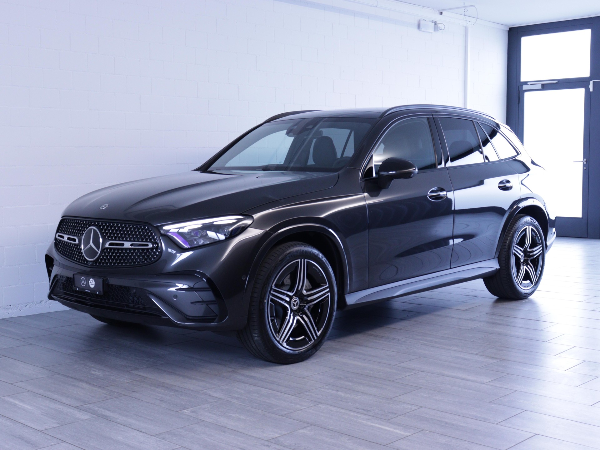 MERCEDES-BENZ GLC 300 d AMG Line 4matic-image-0
