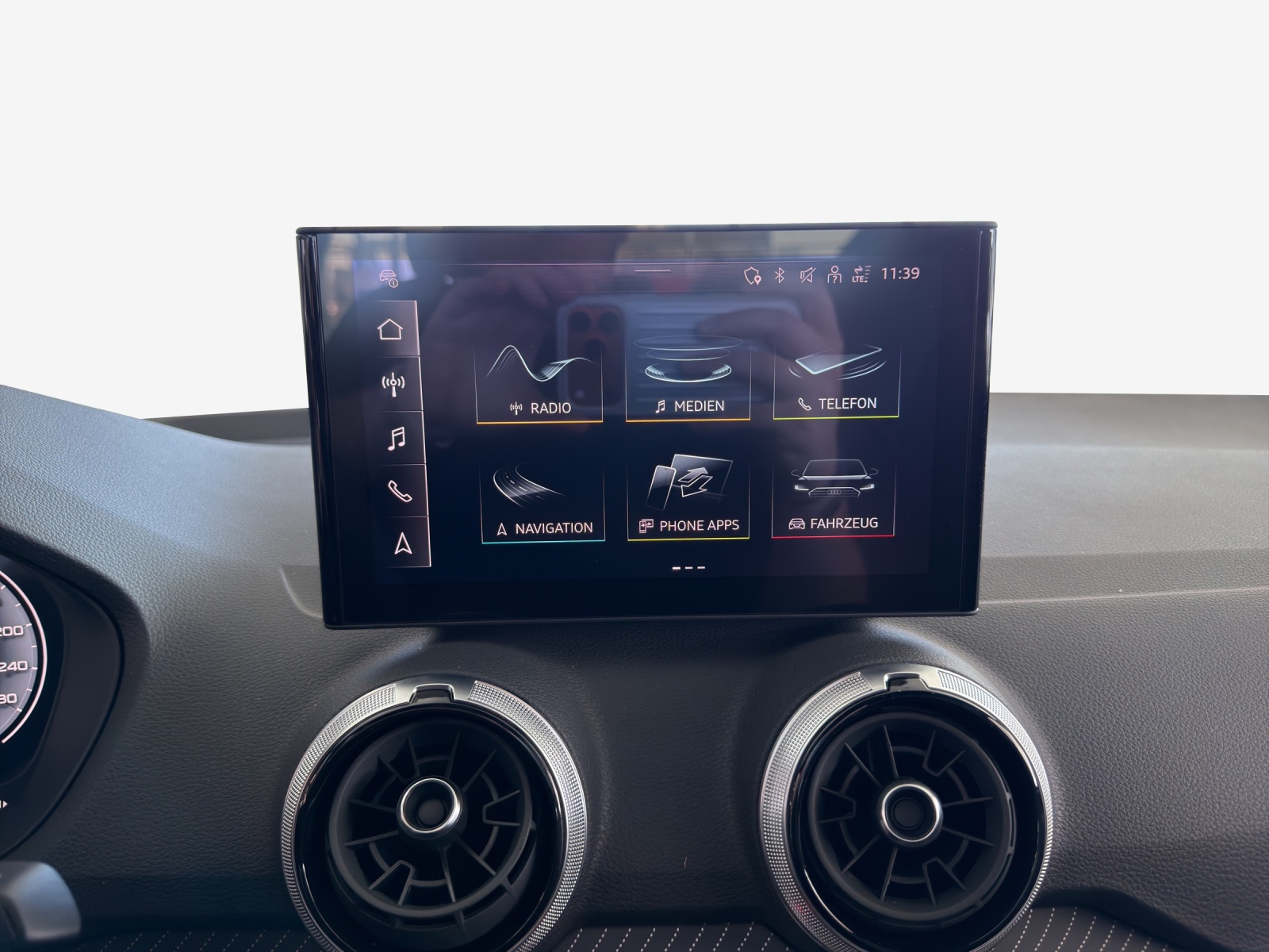 AUDI Q2 35 TFSI advanced S-tronic-image-10