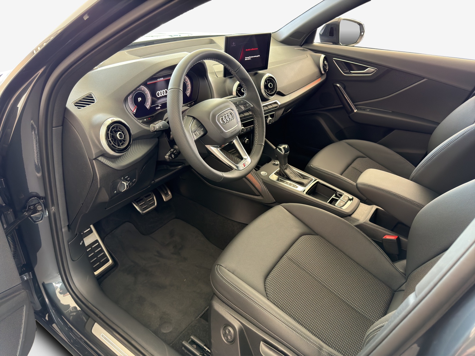 AUDI Q2 35 TFSI advanced S-tronic-image-13