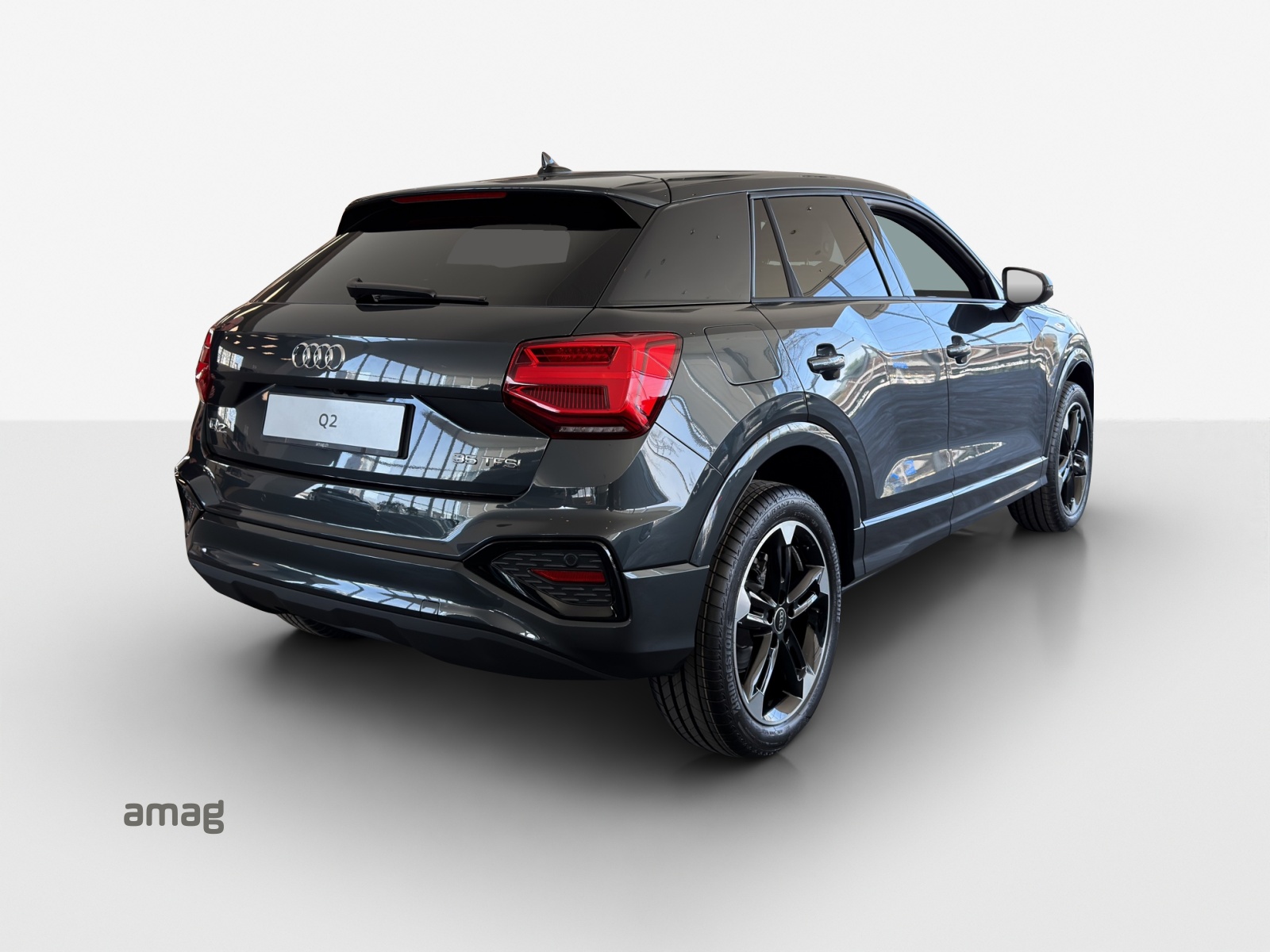 AUDI Q2 35 TFSI advanced S-tronic-image-4