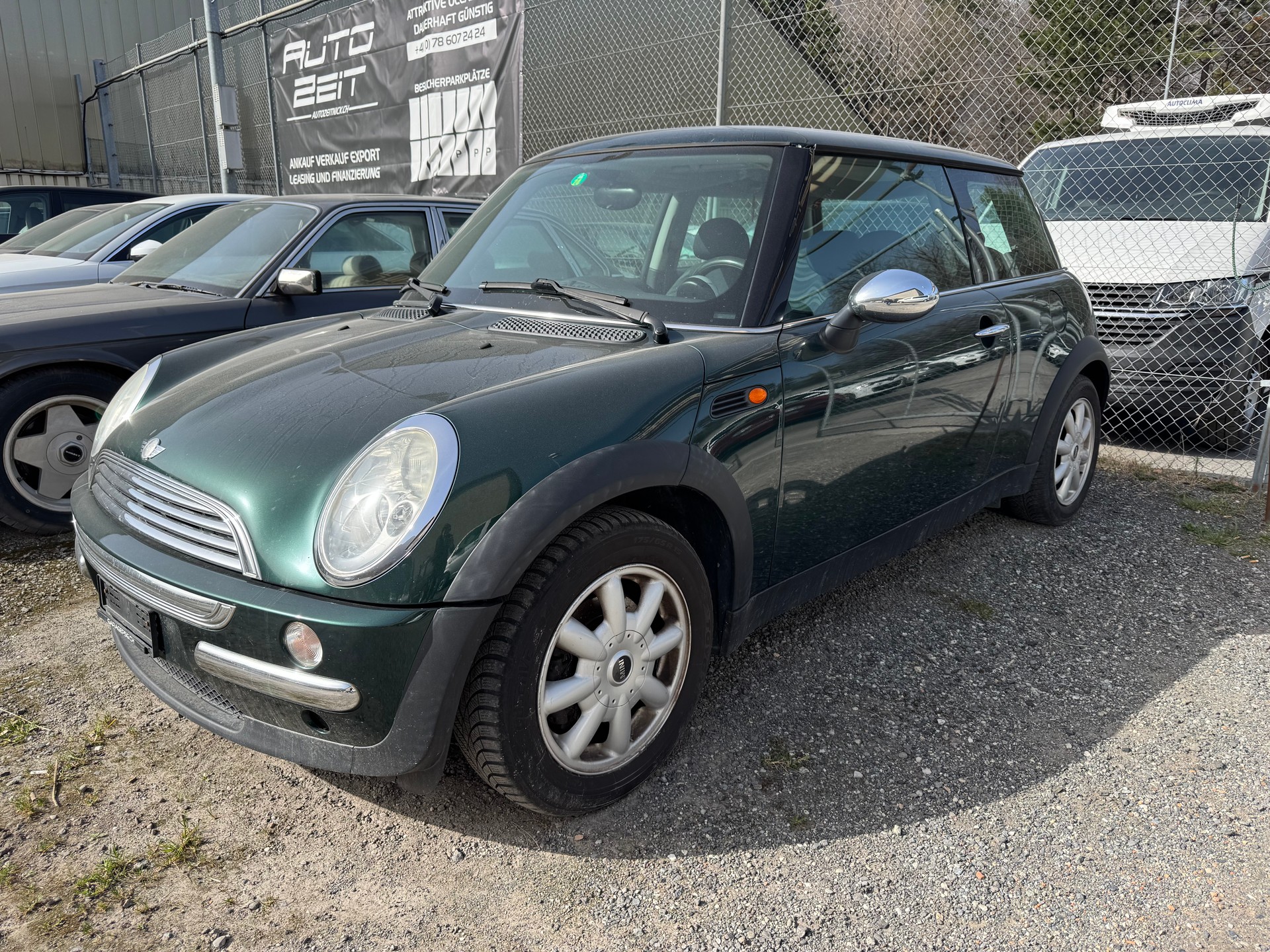 MINI One-image-1