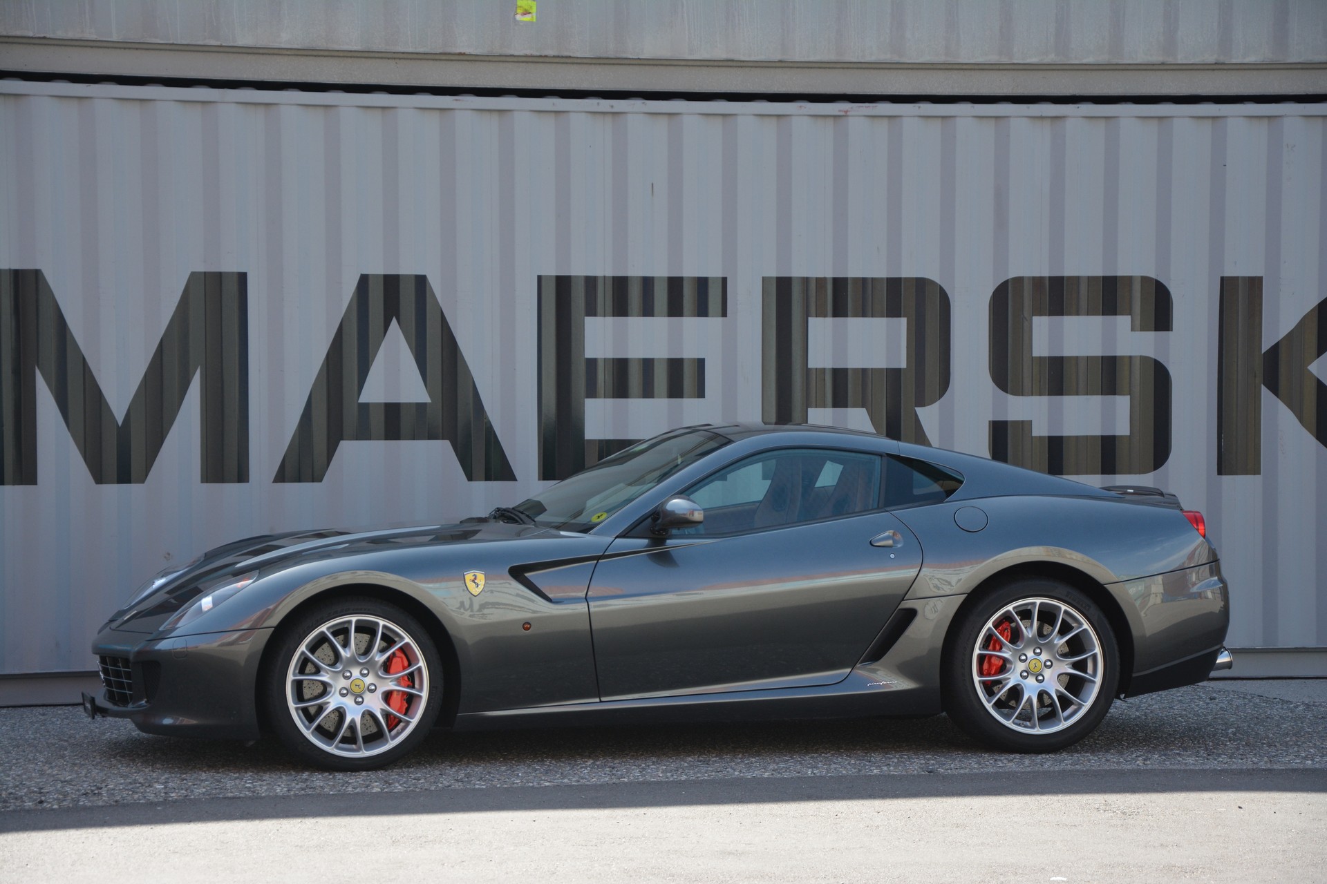 FERRARI 599 GTB Fiorano F1-showroom-element-2