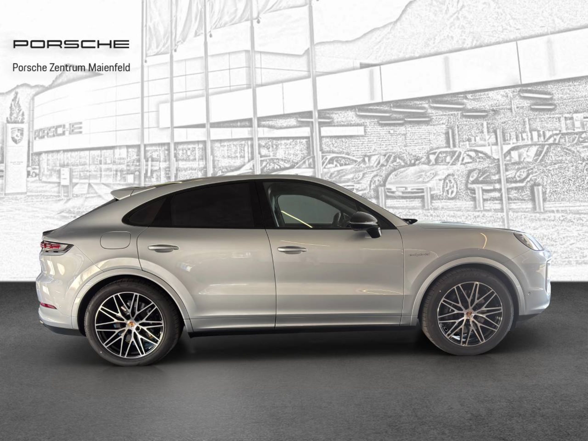 PORSCHE Cayenne E-Hybrid Coupé Black Edition-image-6