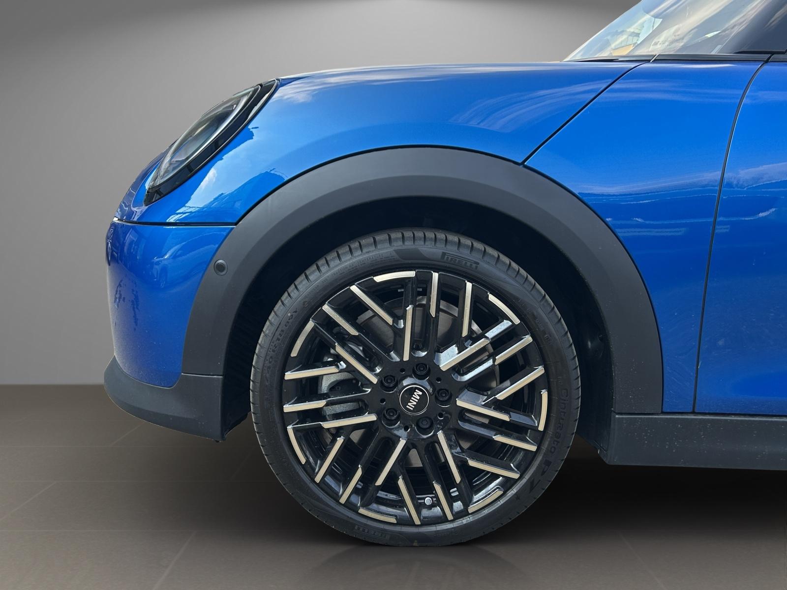 MINI F65 2.0i Cooper S-image-8