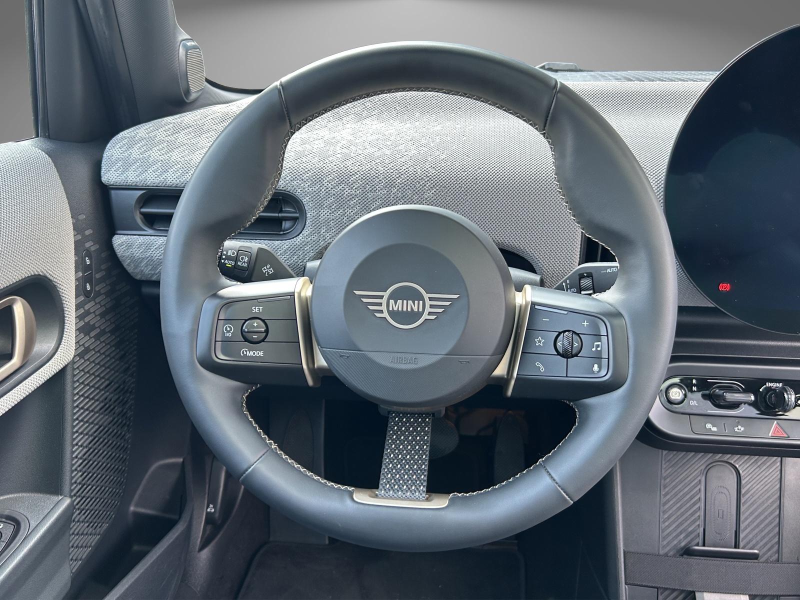 MINI F65 2.0i Cooper S-image-15