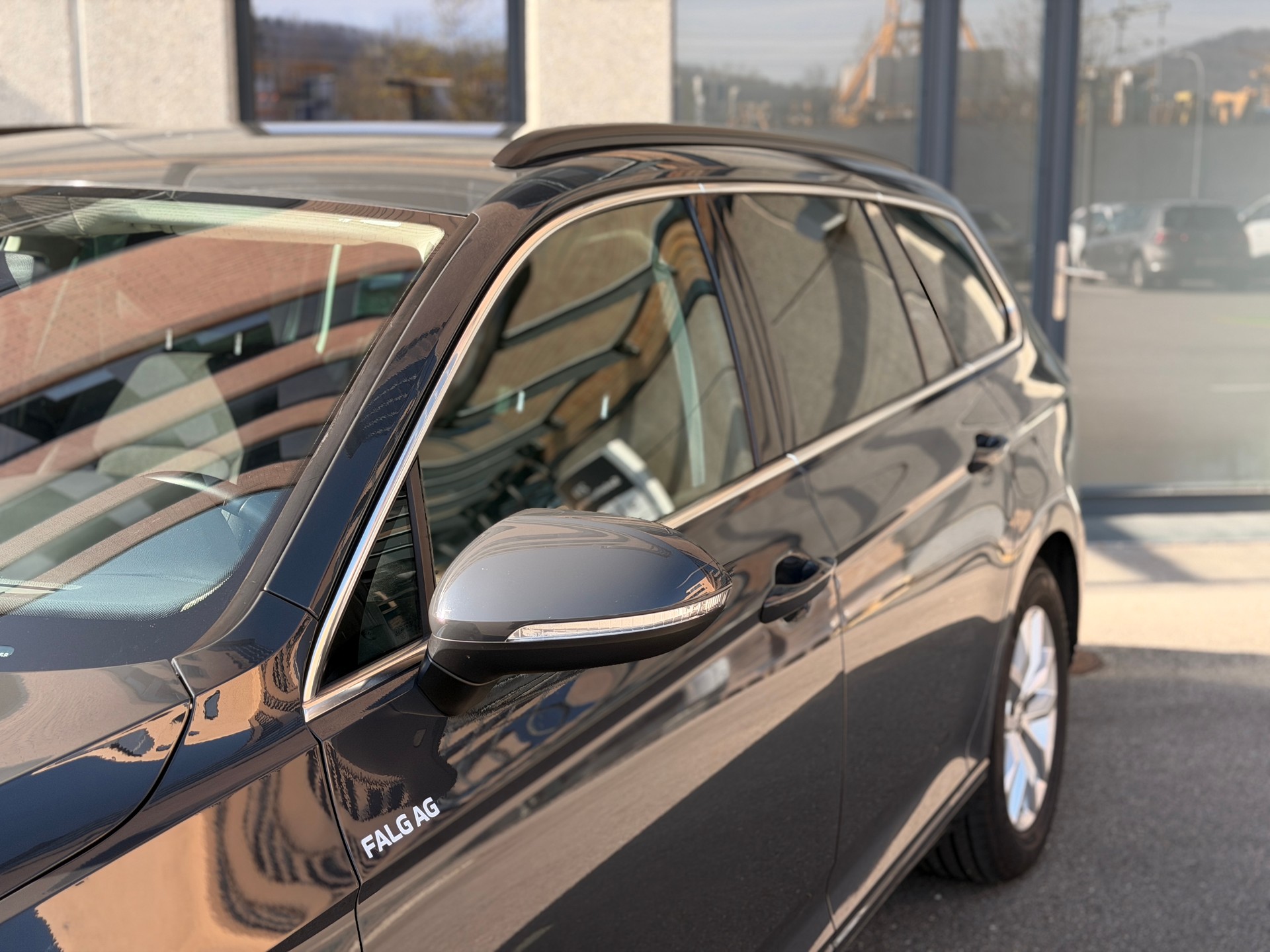VW Passat Variant 2.0 TDI SCR BMT Comfortline DSG-image-7
