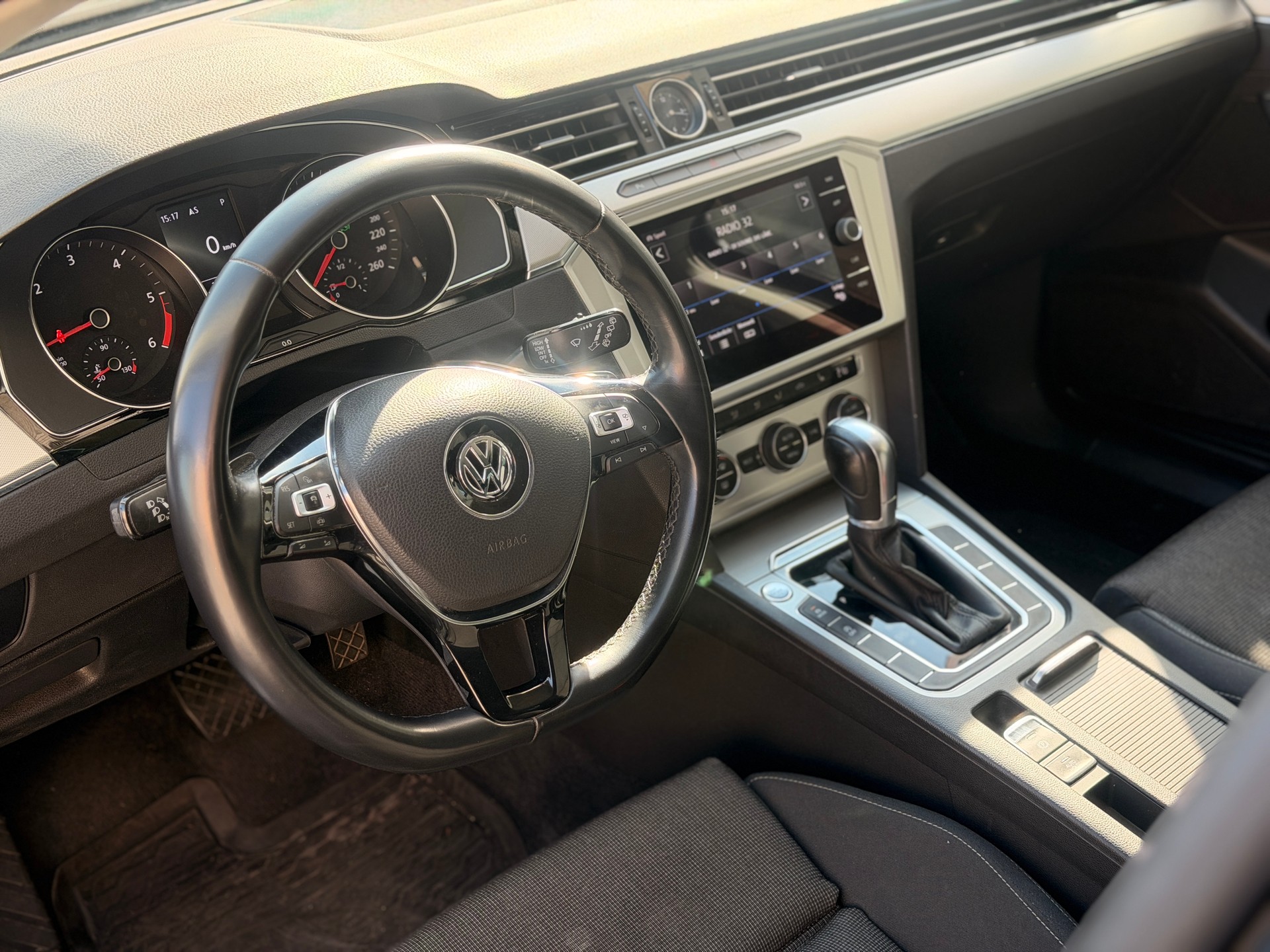VW Passat Variant 2.0 TDI SCR BMT Comfortline DSG-image-10