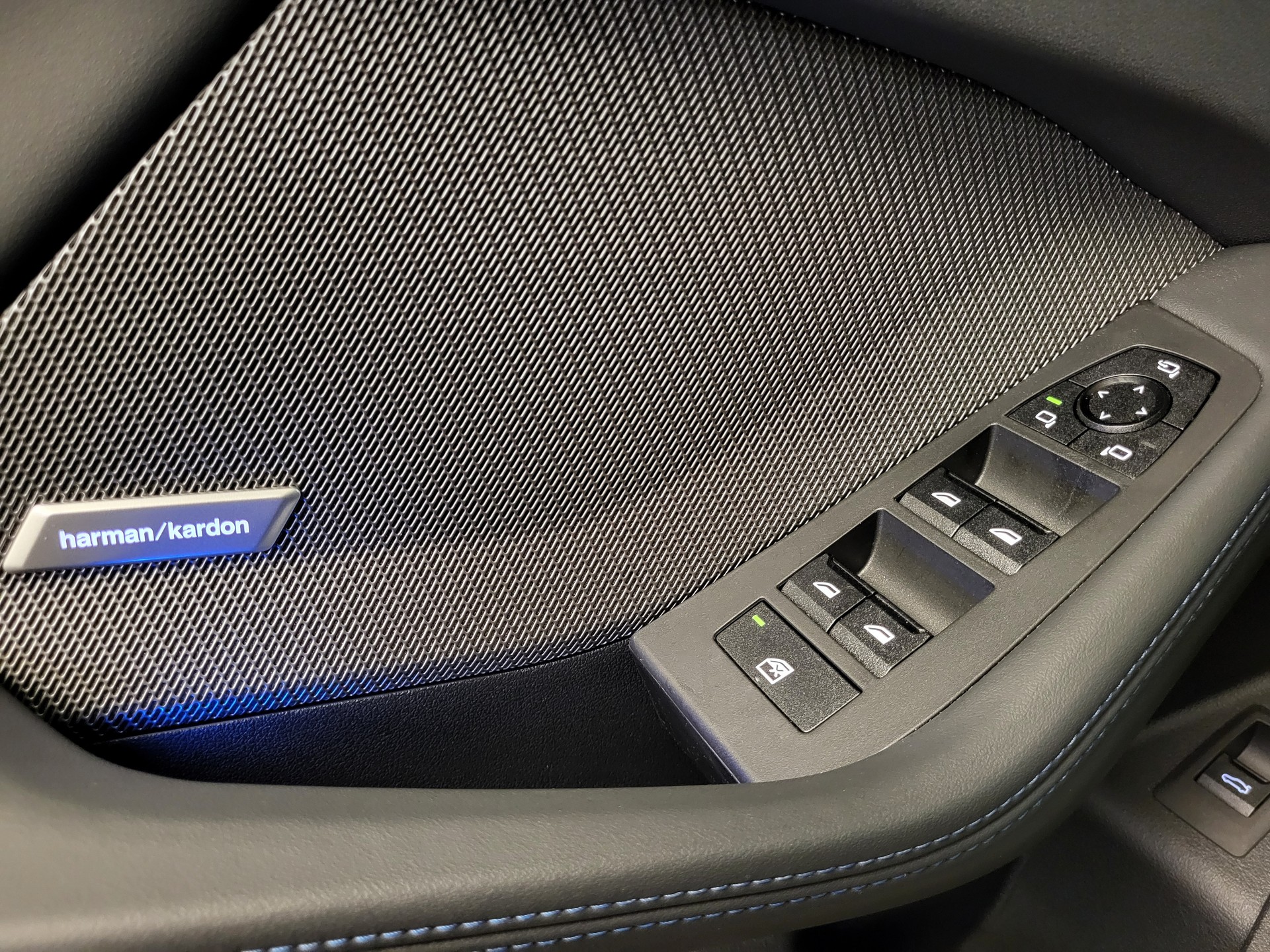 BMW 120d M Sport Steptronic-image-24