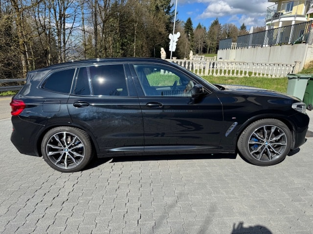 BMW X3 M40d-image-3
