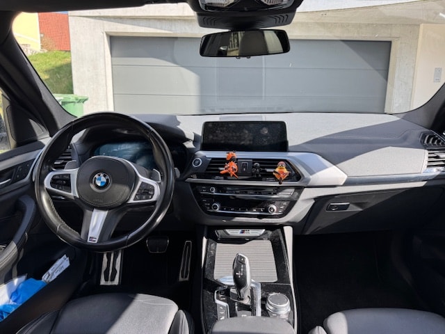 BMW X3 M40d-image-8