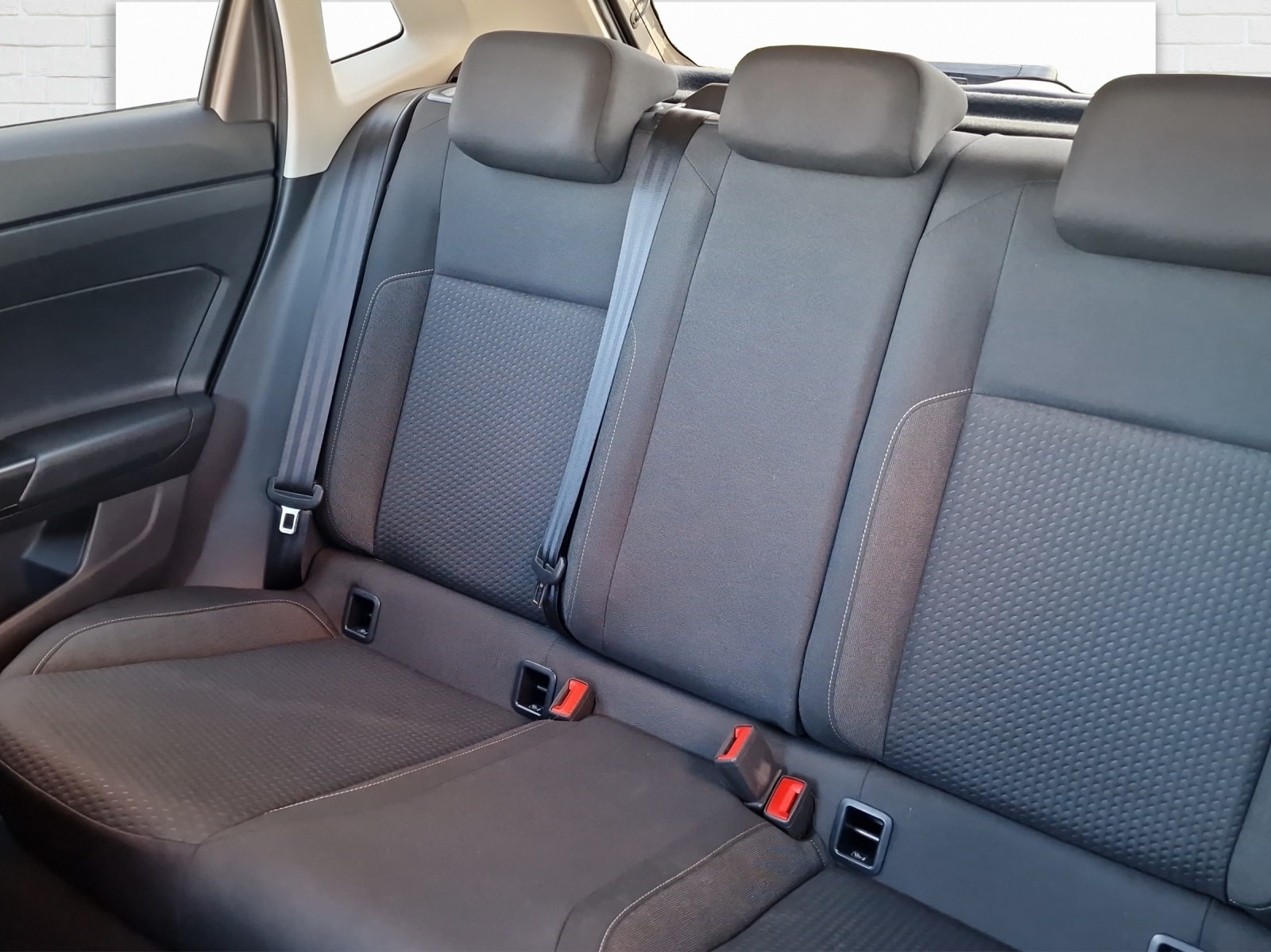 VW Polo 1.0 TSI Comfortline DSG-image-10