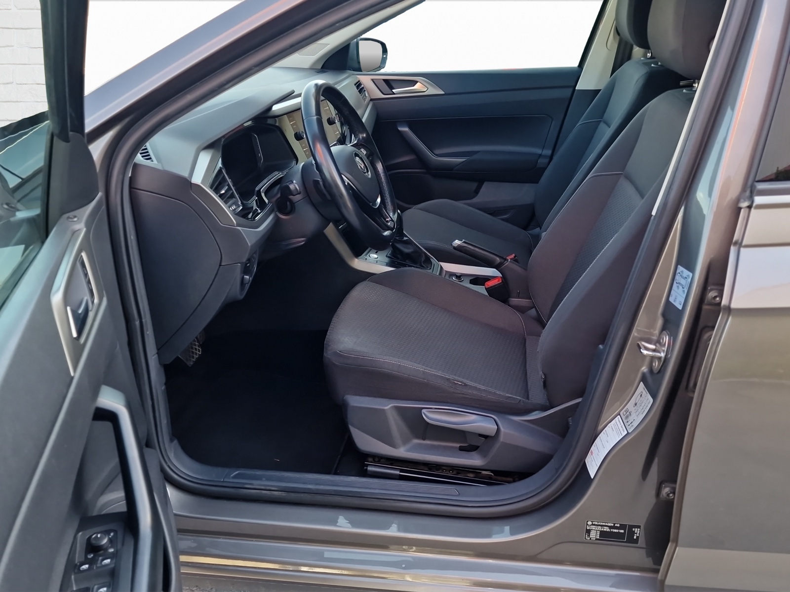 VW Polo 1.0 TSI Comfortline DSG-image-4