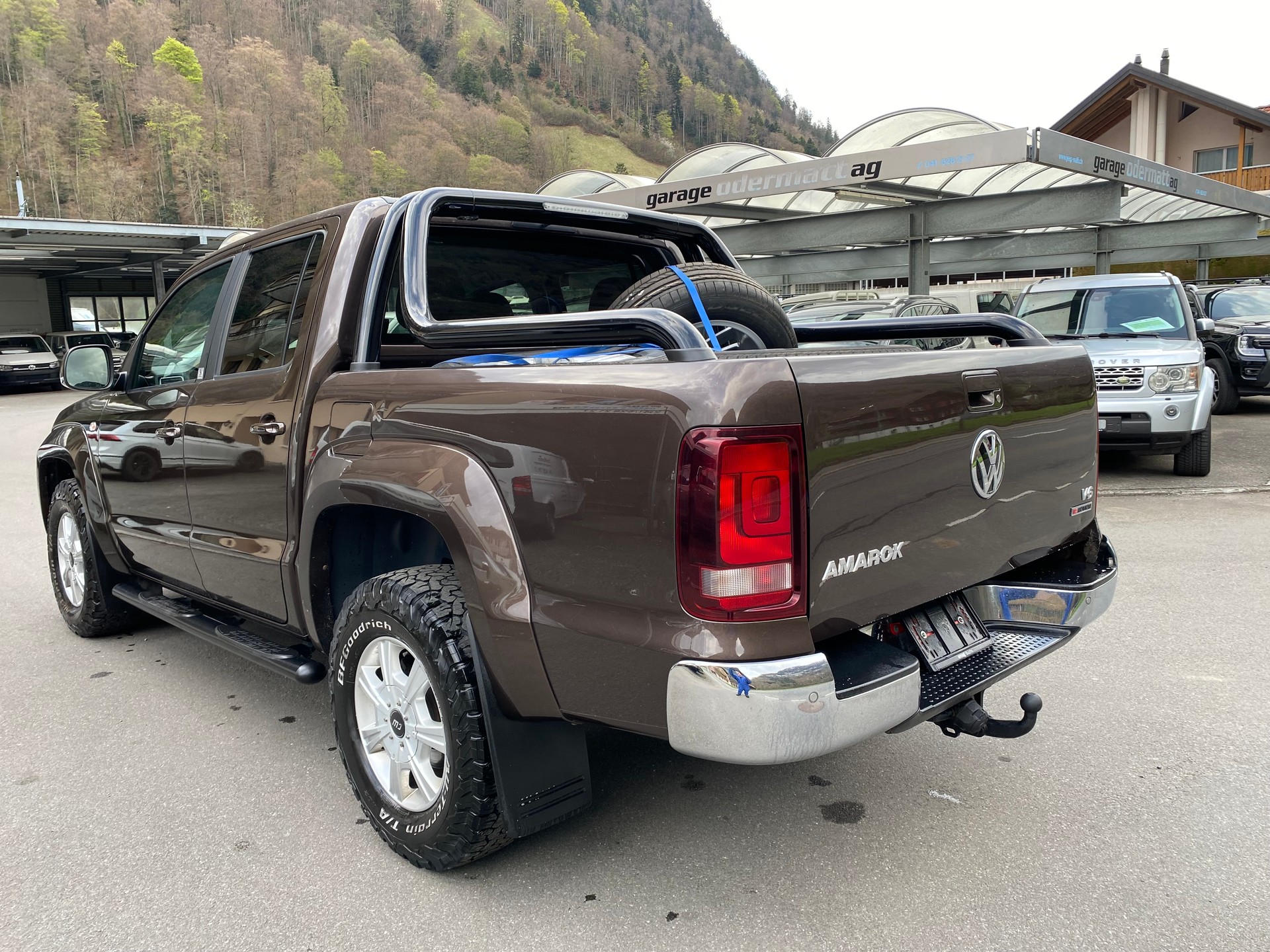 VW Amarok 3.0TDI Crossline 4Motion Automatic-image-11