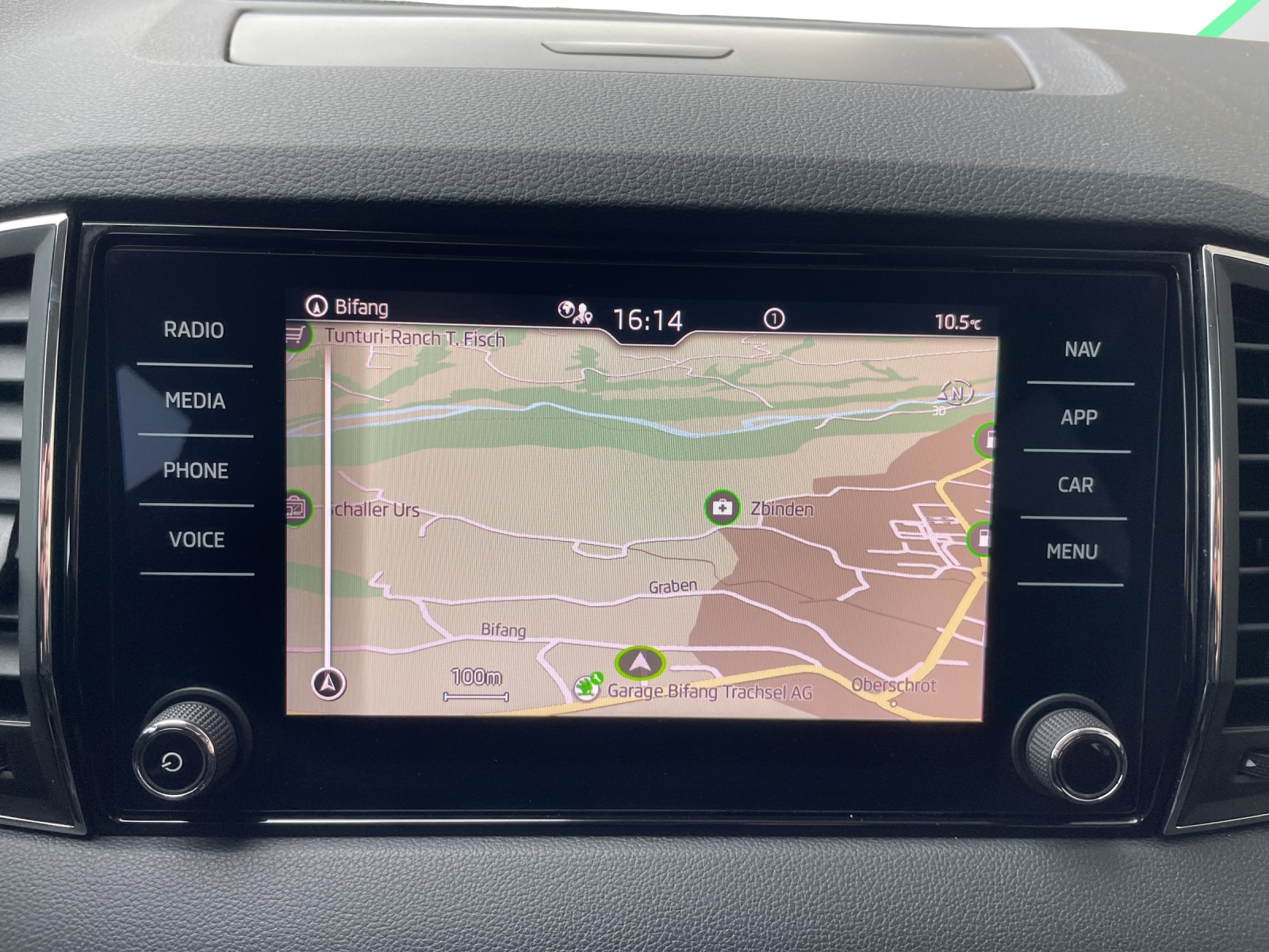 SKODA Karoq 2.0 TDI CR Ambition 4x4 DSG-image-11