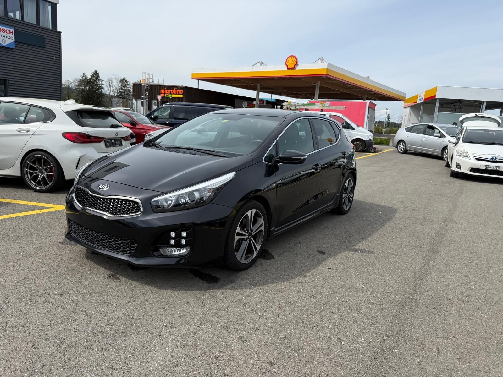 KIA Cee'd 1.0 T-GDi GT Line-image-0