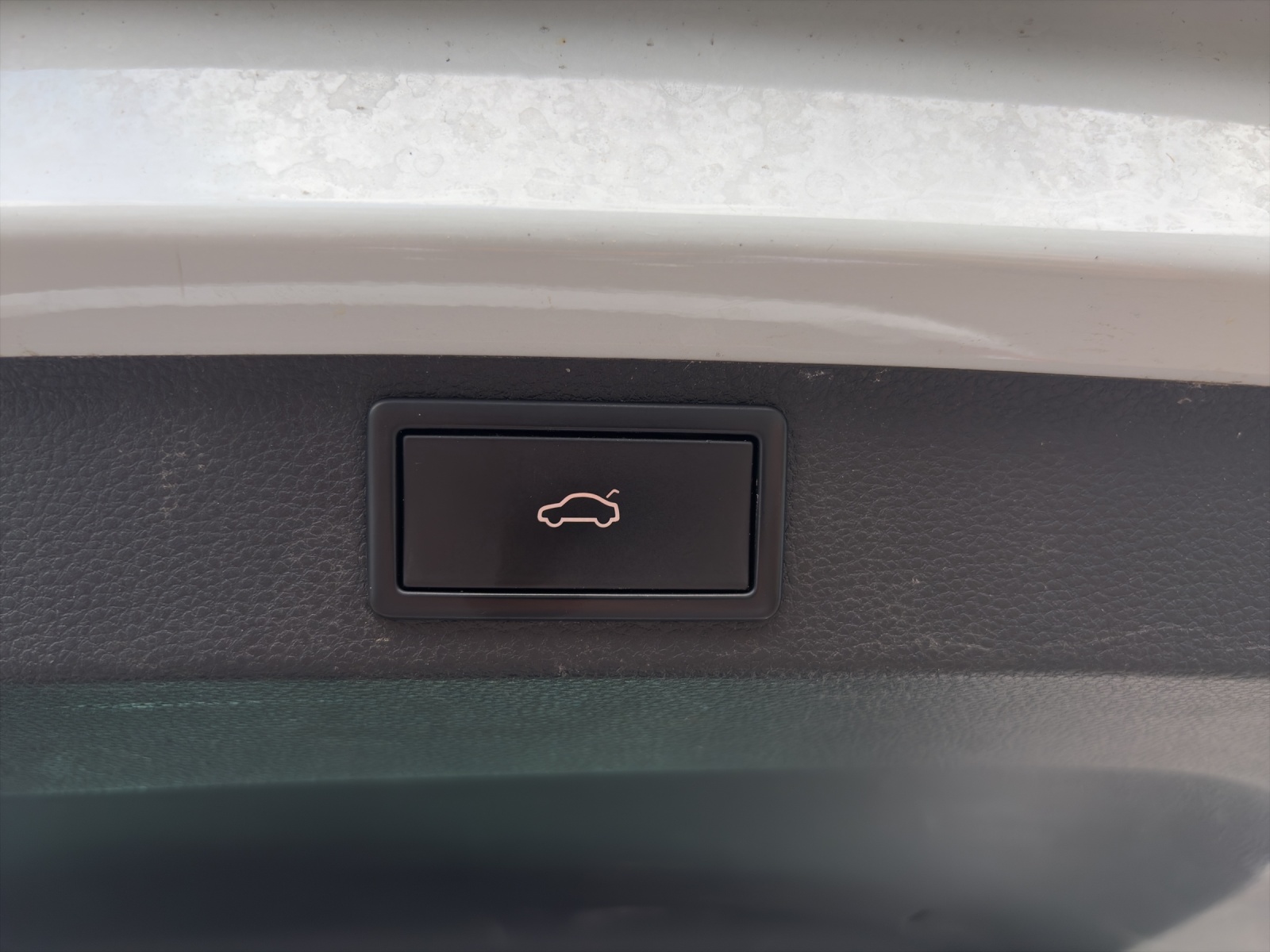 SKODA Karoq 2.0 TSI SportLine 4x4 DSG-image-13