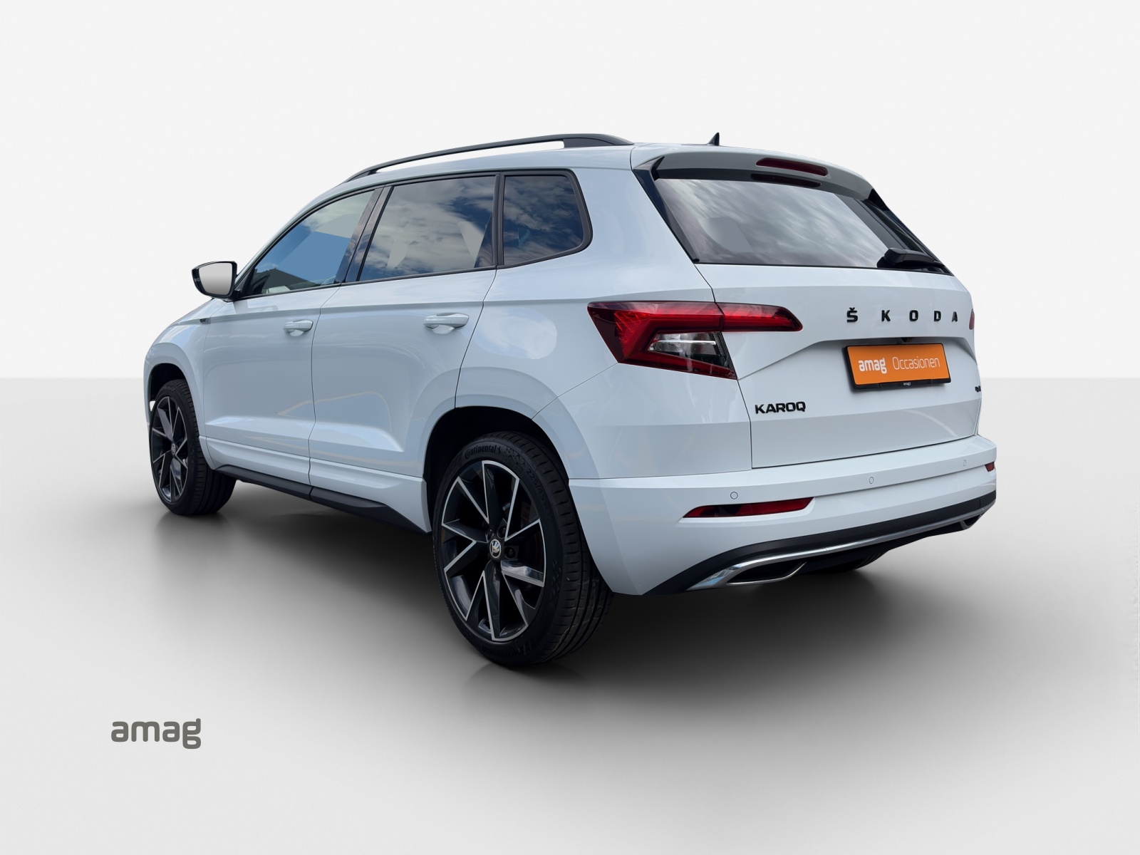 SKODA Karoq 2.0 TSI SportLine 4x4 DSG-image-2