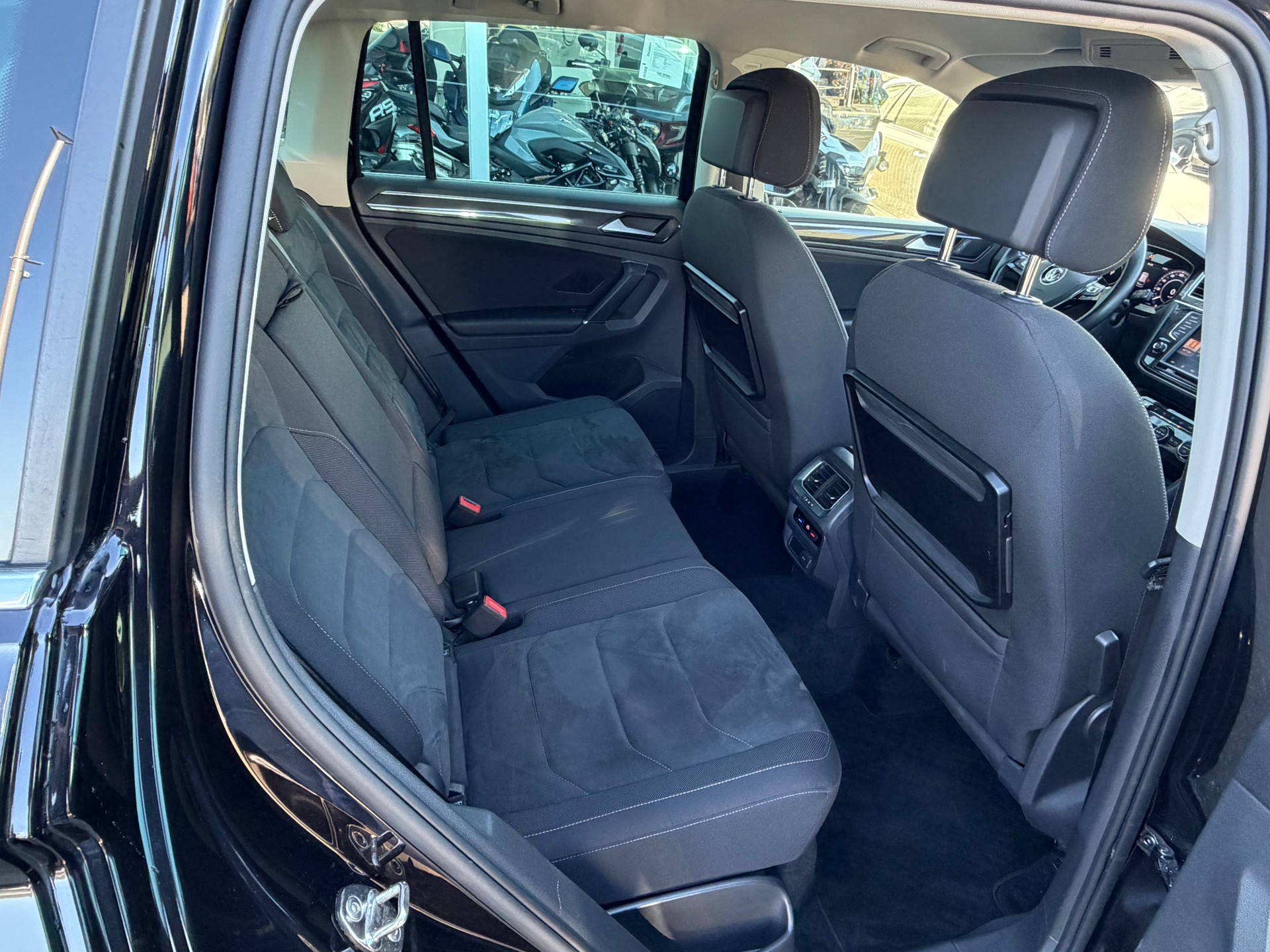 VW Tiguan 2.0TSI Highline 4Motion DSG-image-14